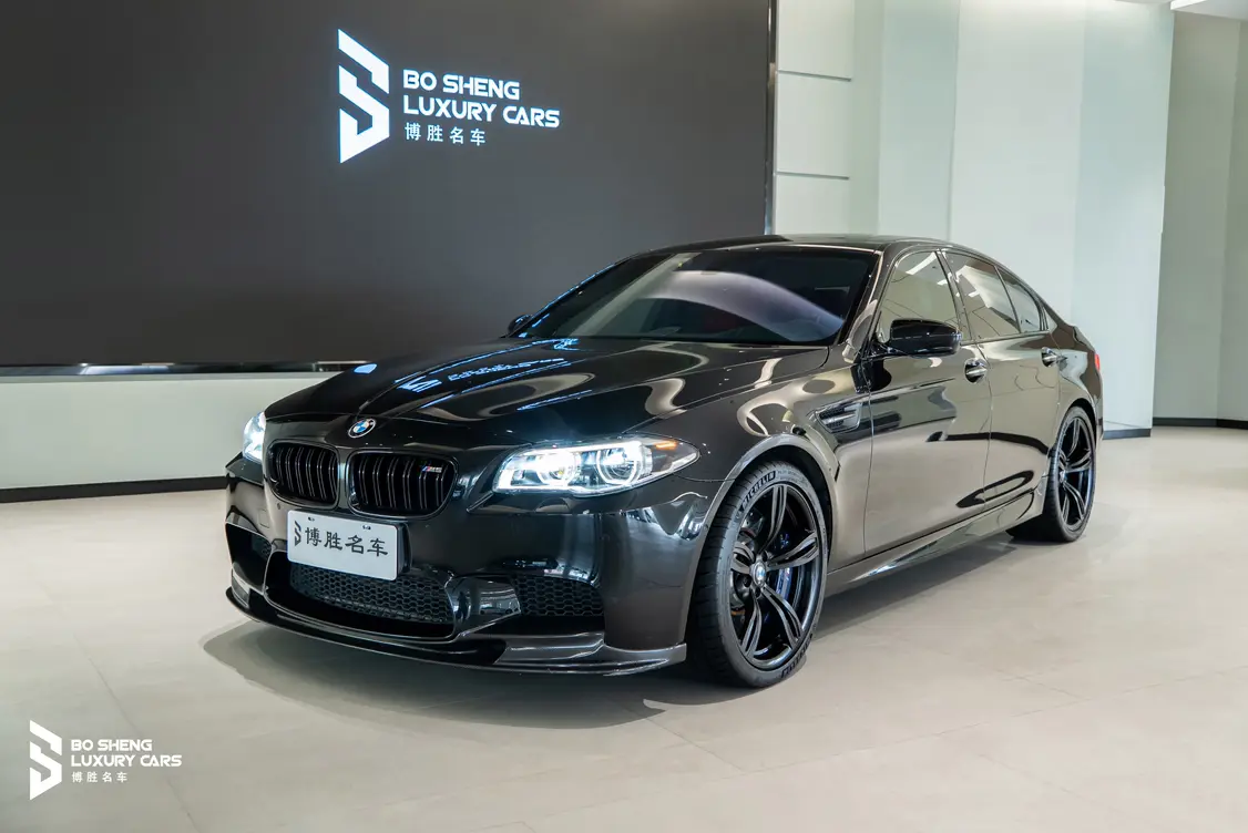 BMW M5