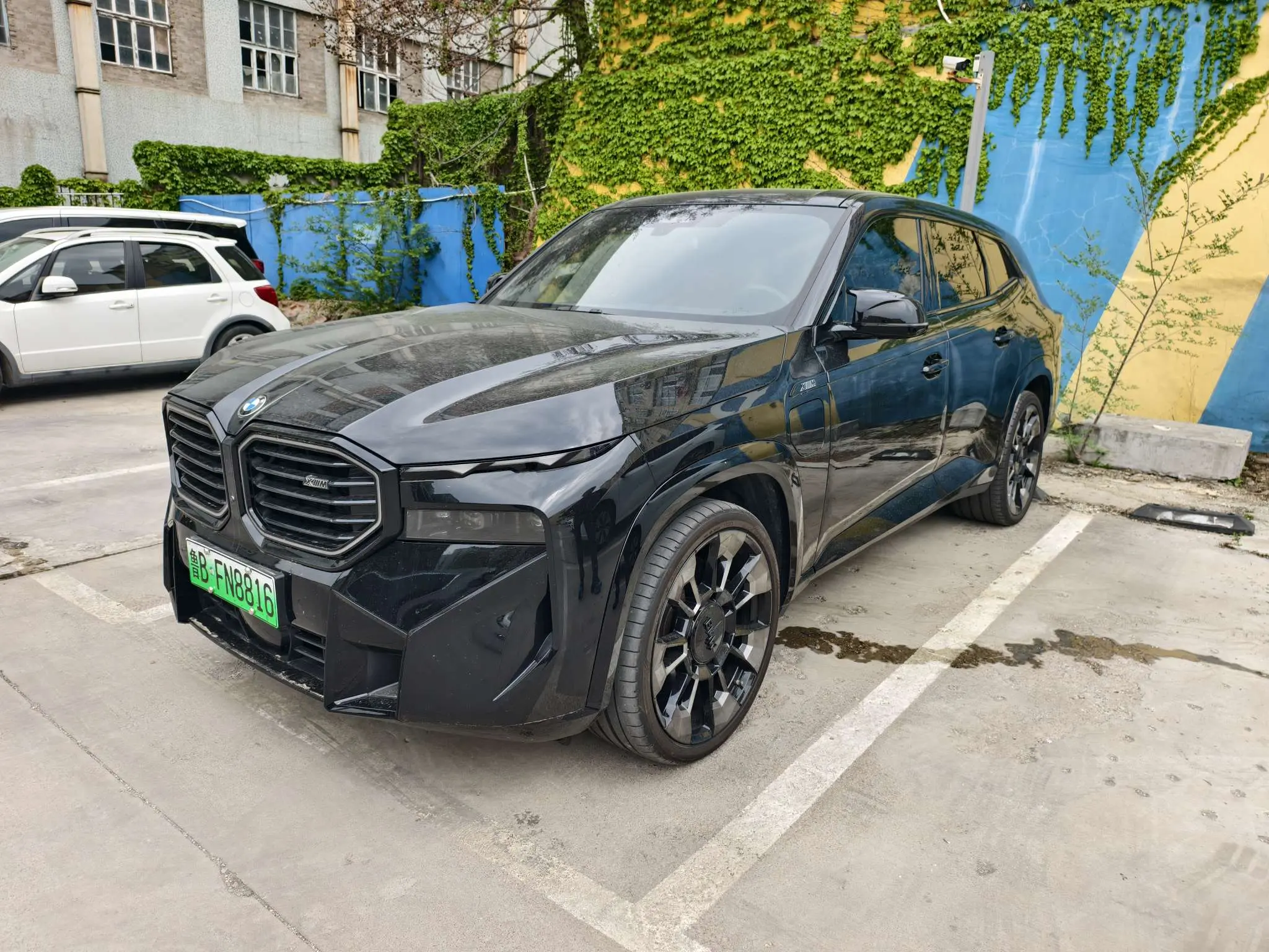 BMW XM