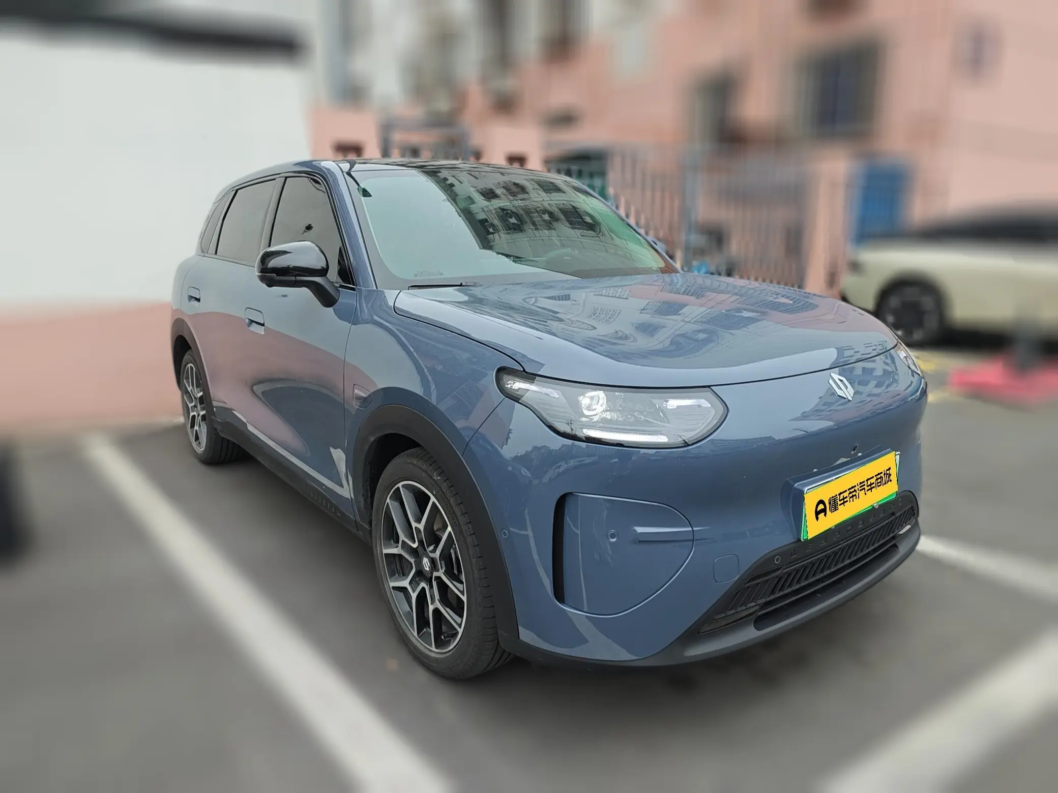 Leapmotor A10