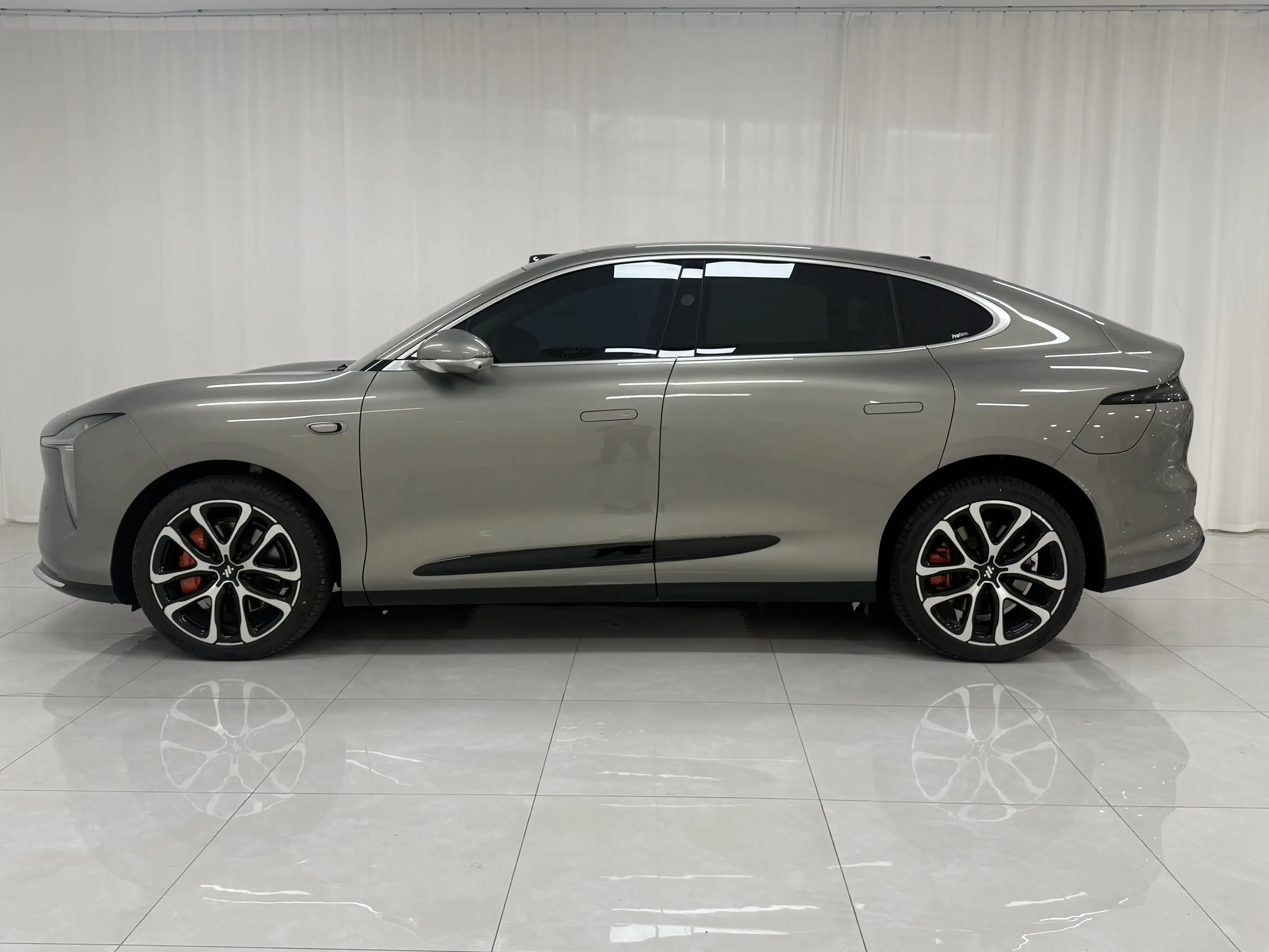 Zhiji LS6