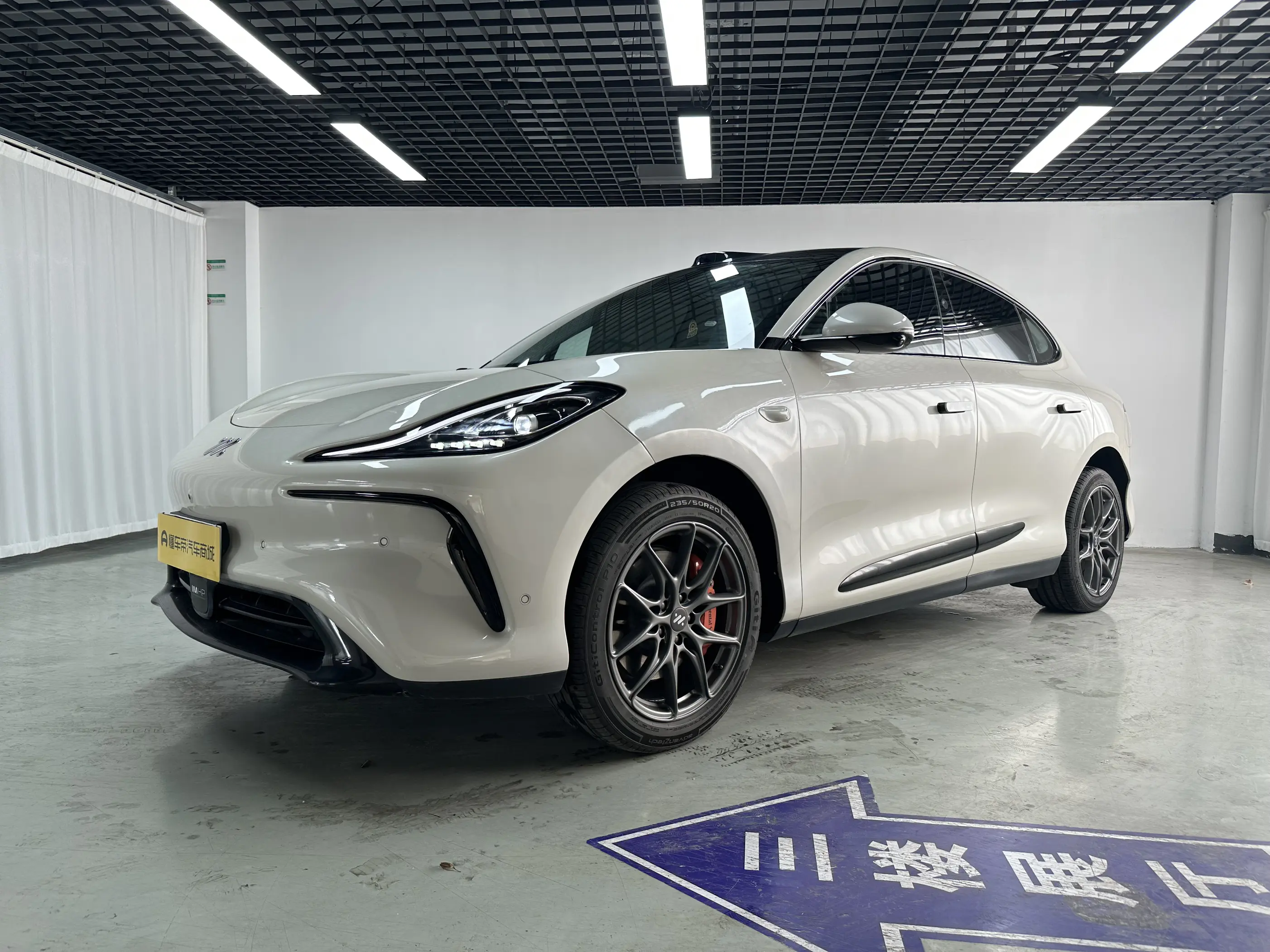 Zhiji LS6