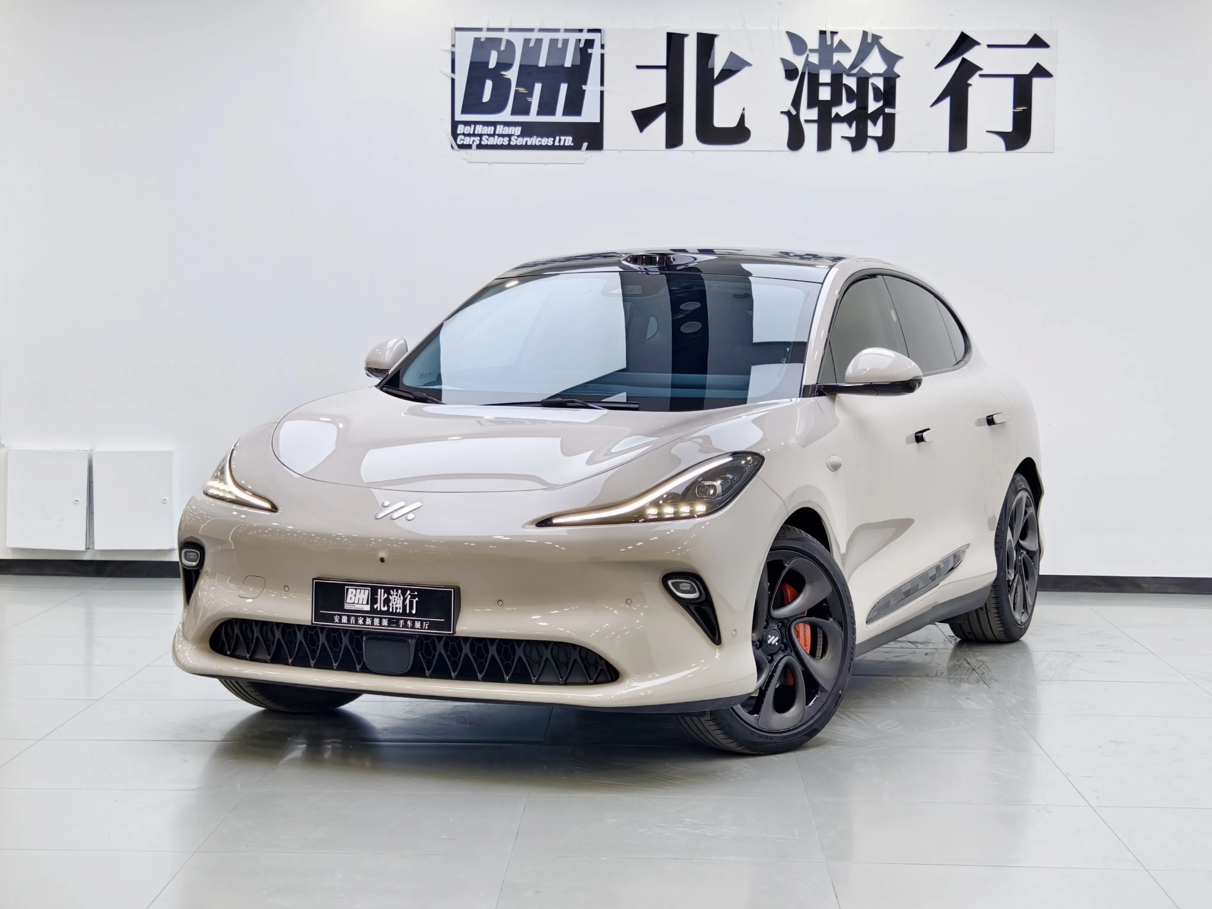 Zhiji LS6