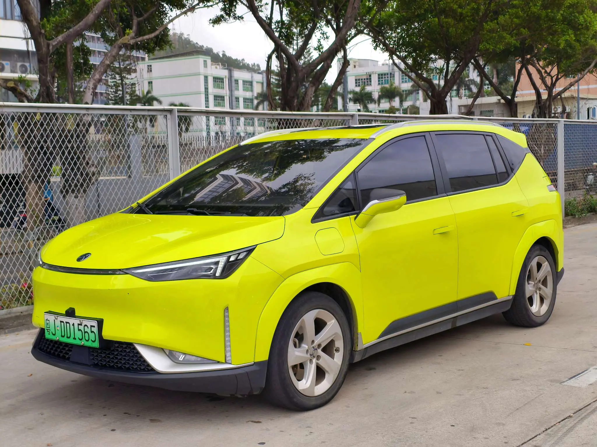 HYCAN Hechuang Z03