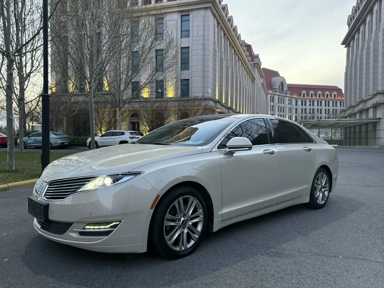 Lincoln MKZ