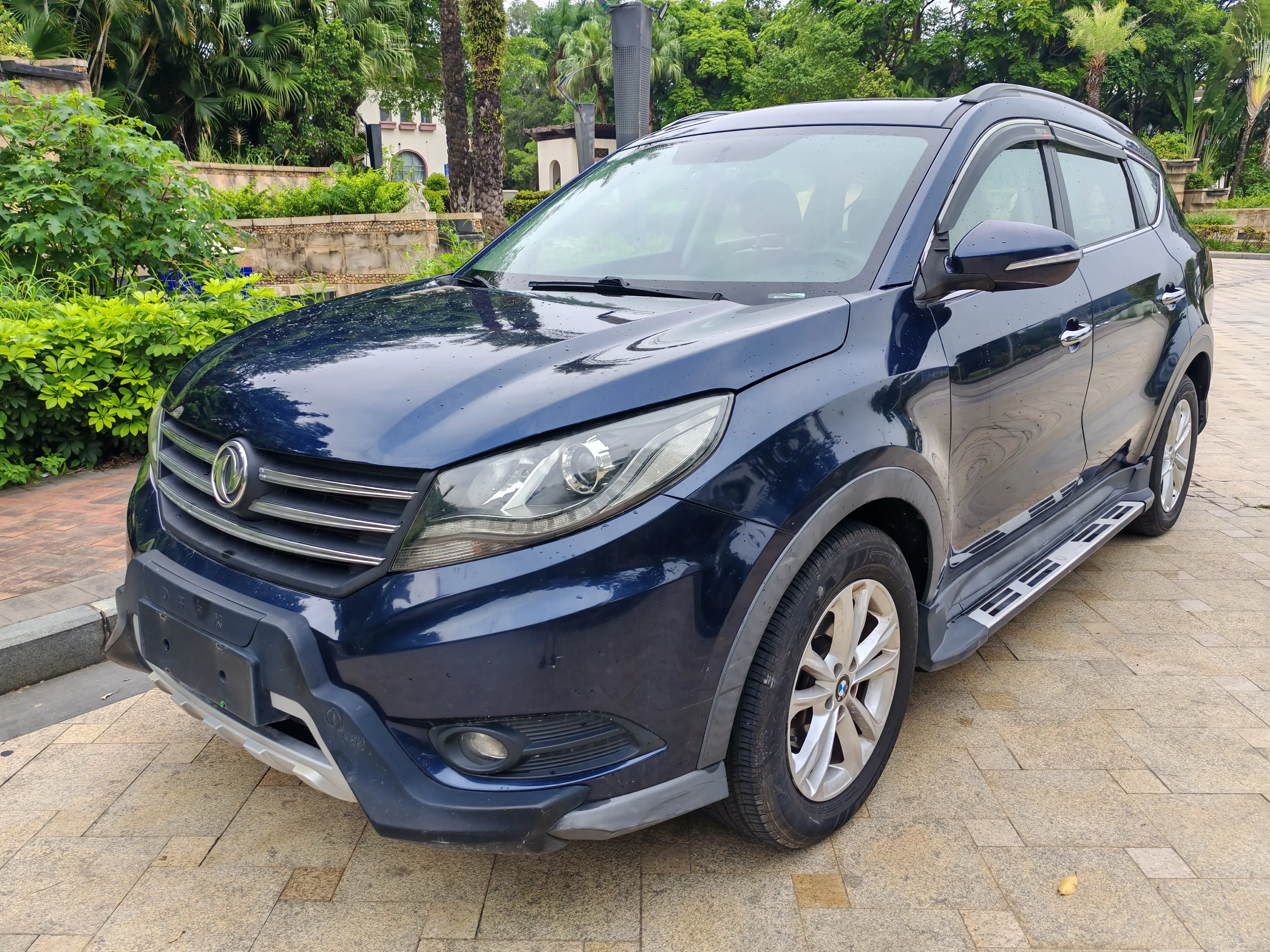 Dongfeng Fengon 580