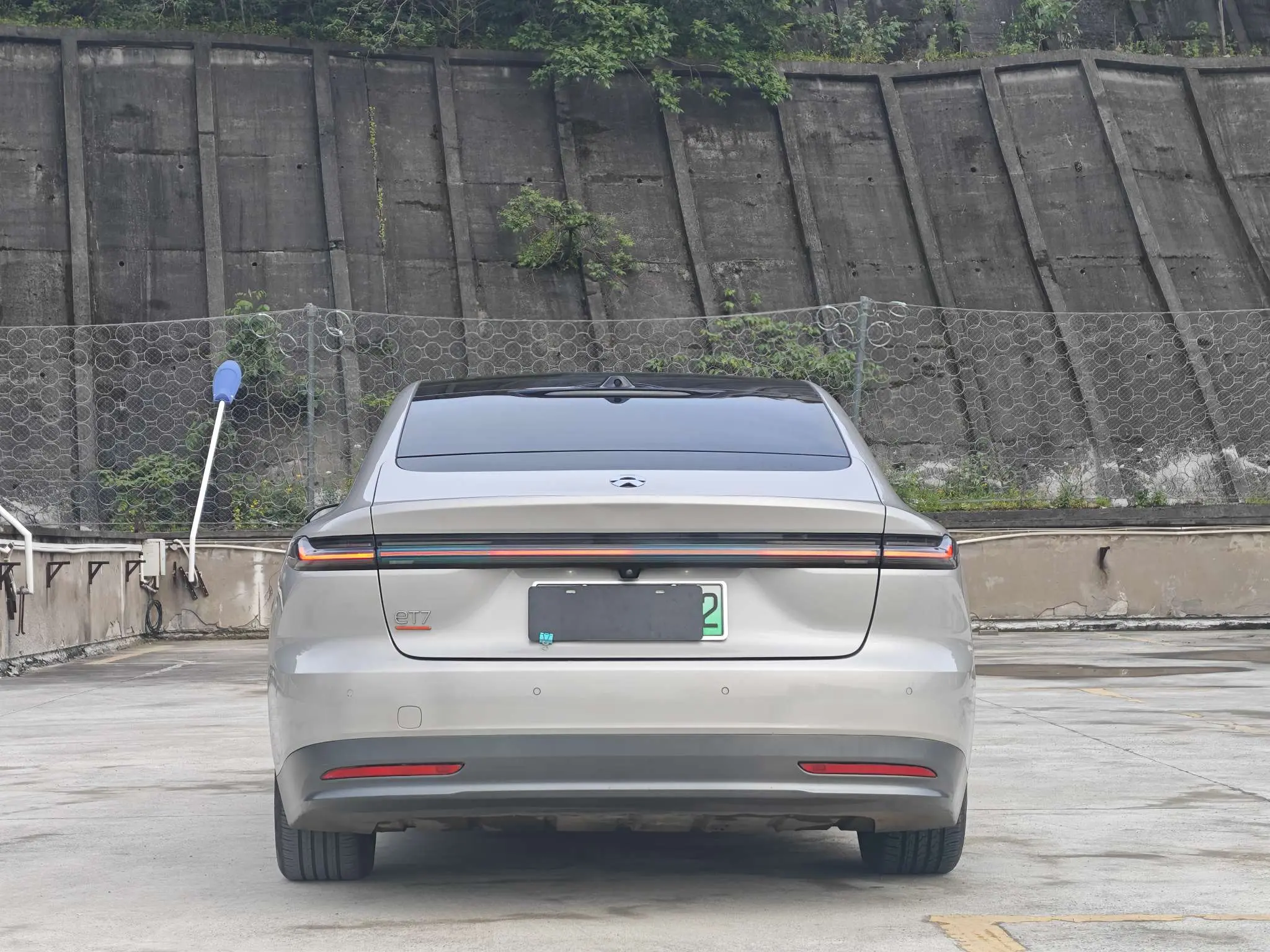 NIO ET7