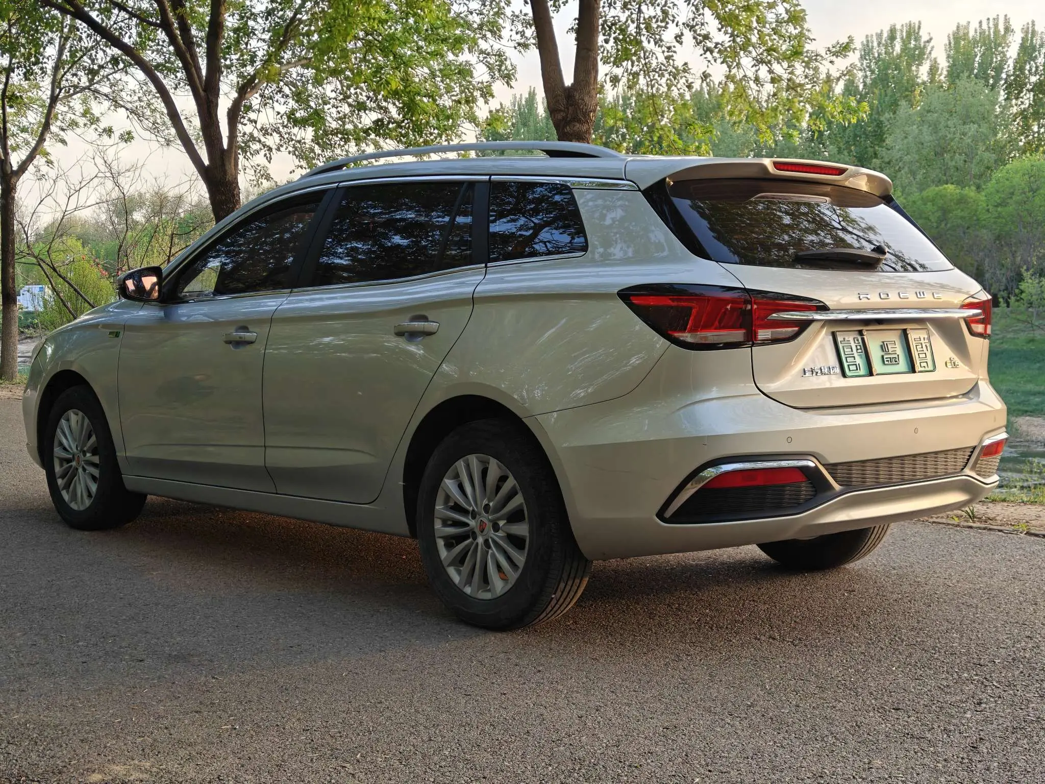 Roewe Ei5