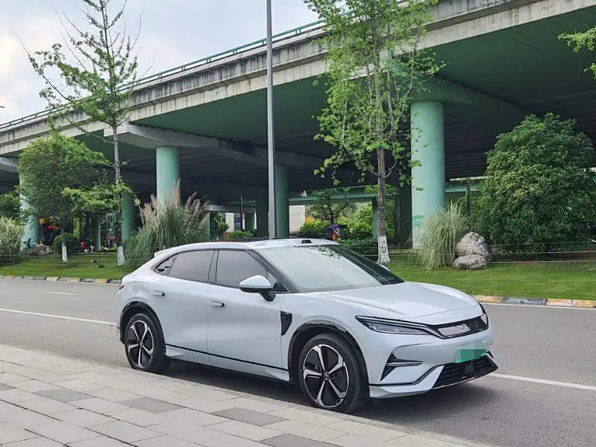 BYD Song L EV