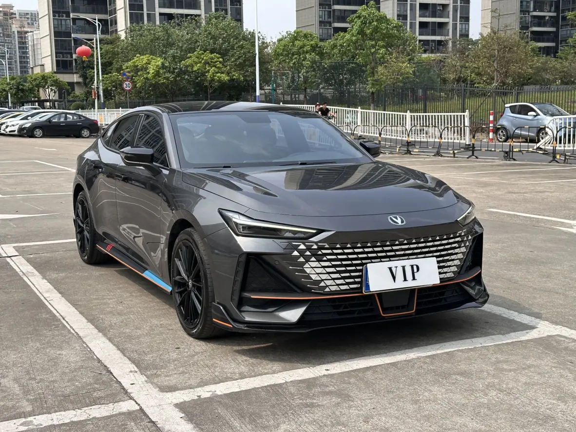 Changan UNI-V