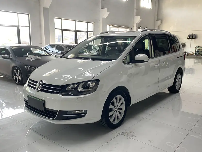 Volkswagen Sharon