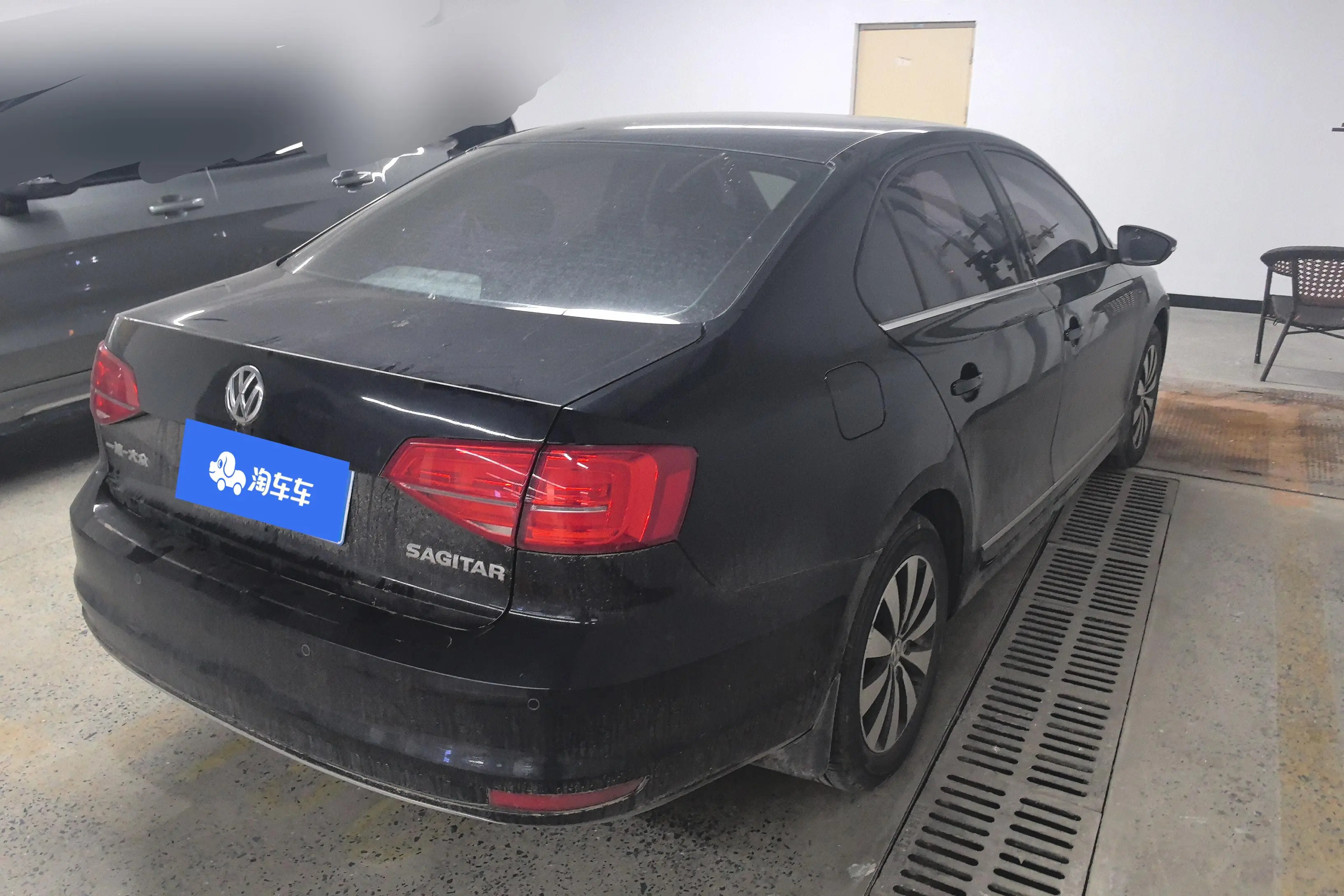 Volkswagen Sagitar