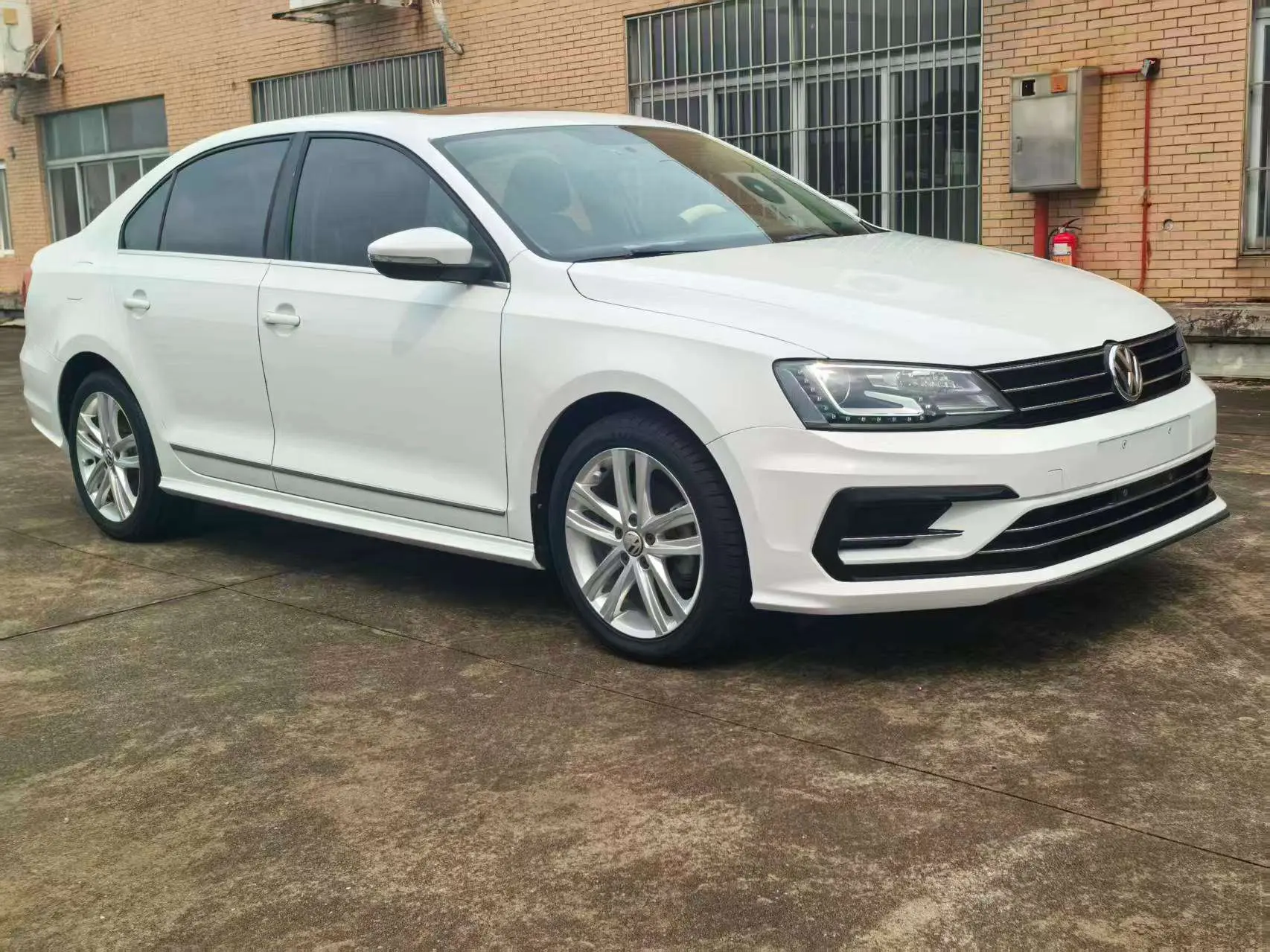 Volkswagen Sagitar