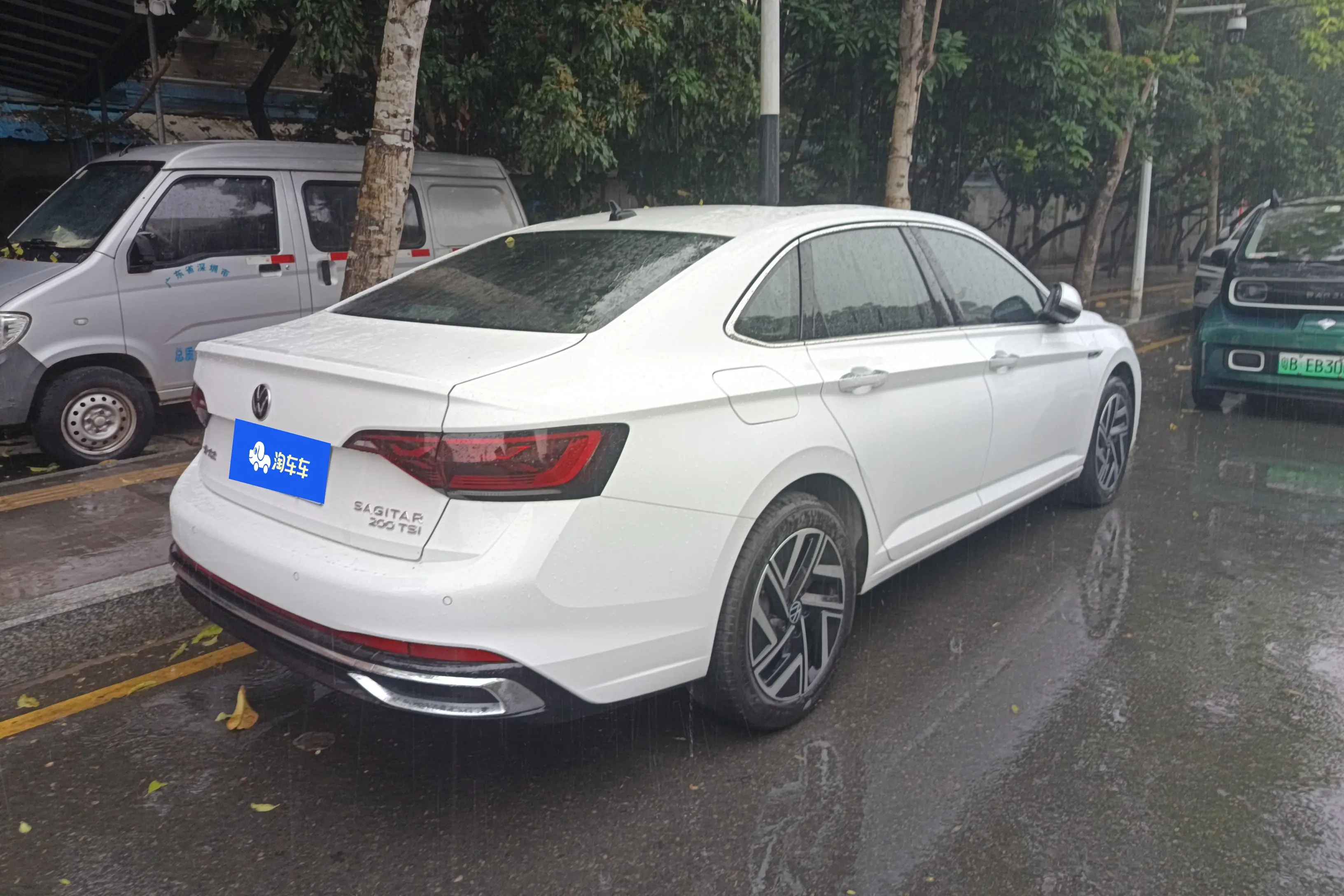 Volkswagen Sagitar