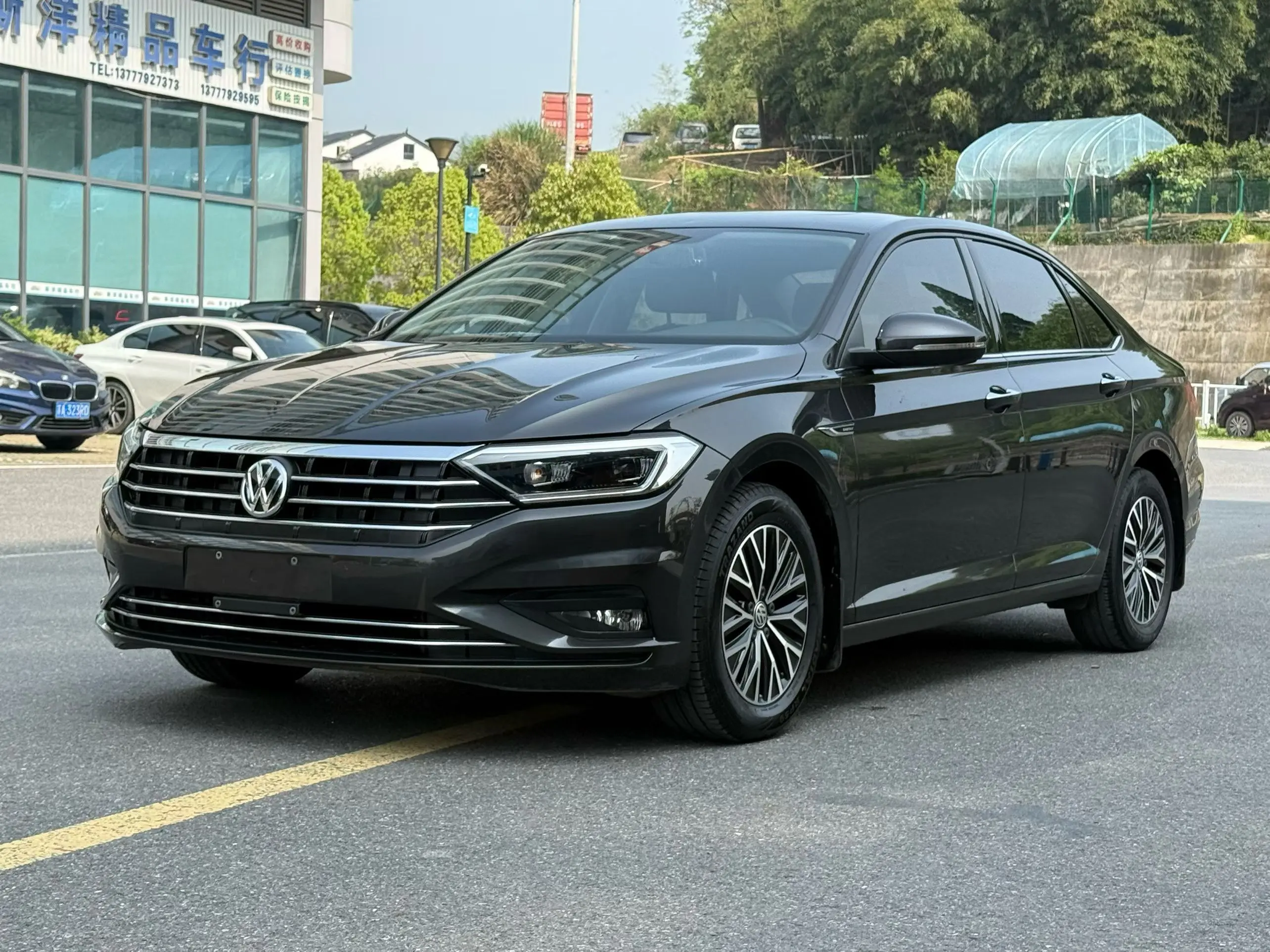 Volkswagen Sagitar