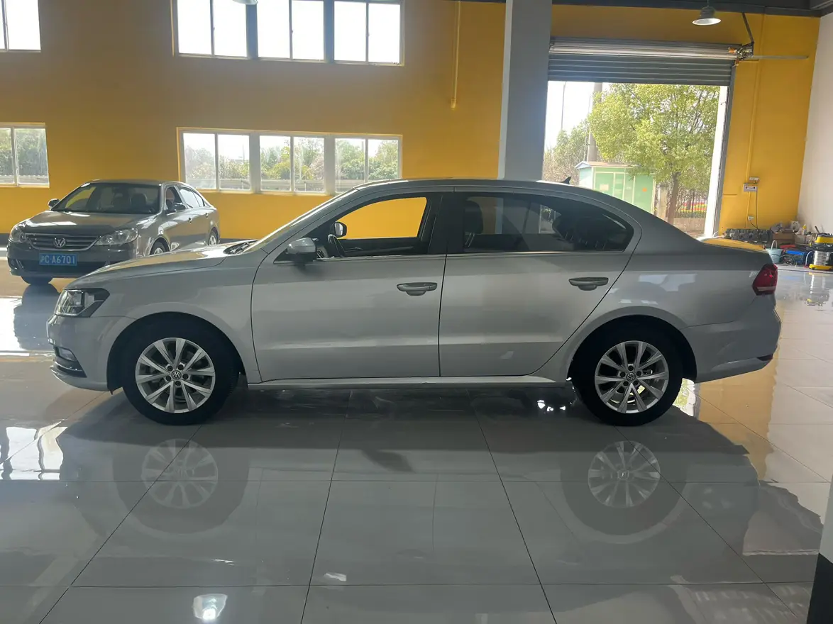 Volkswagen Lavida