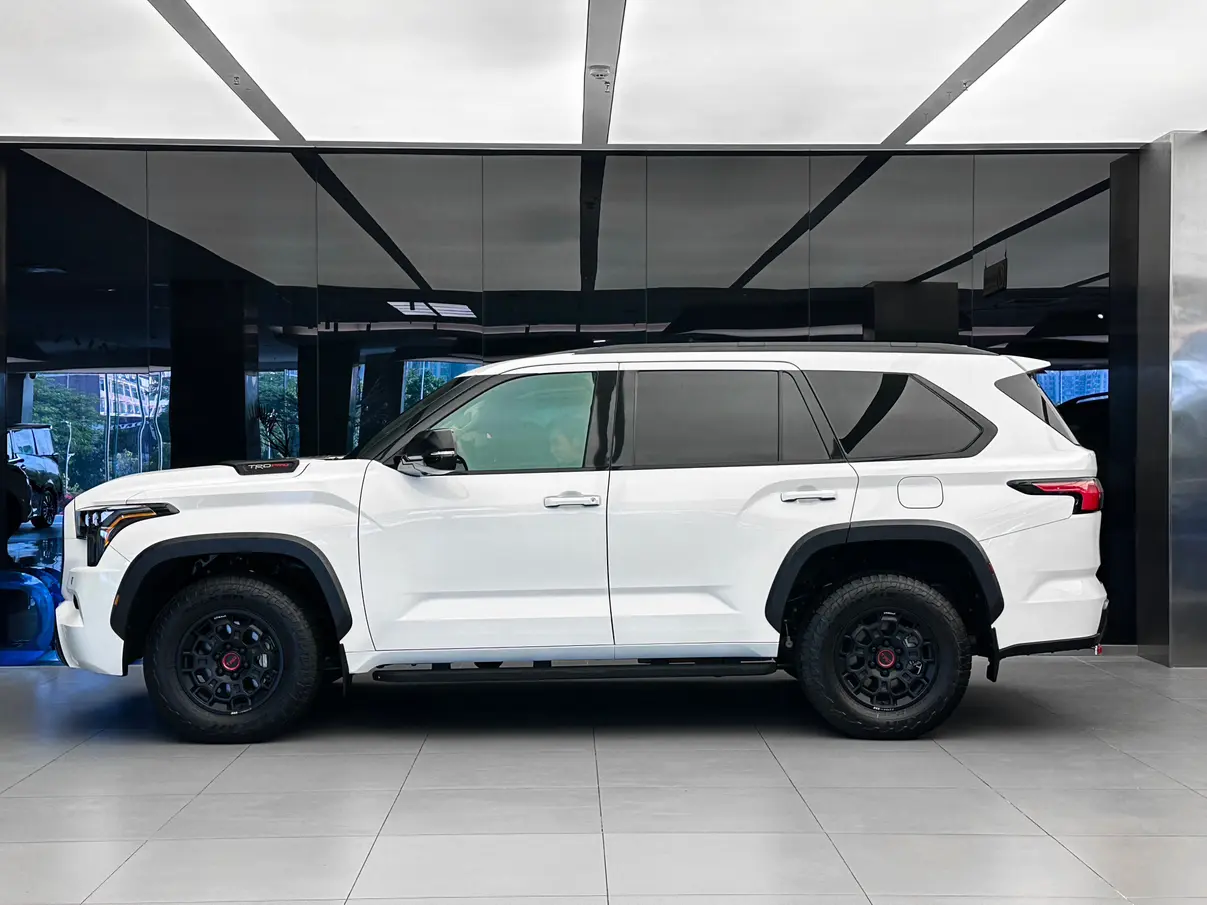 Toyota Sequoia