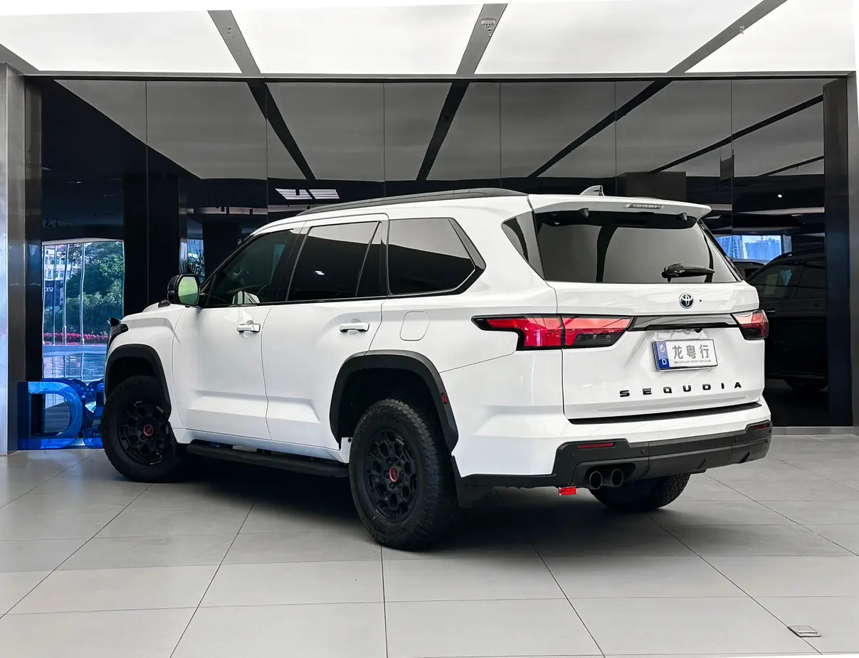 Toyota Sequoia