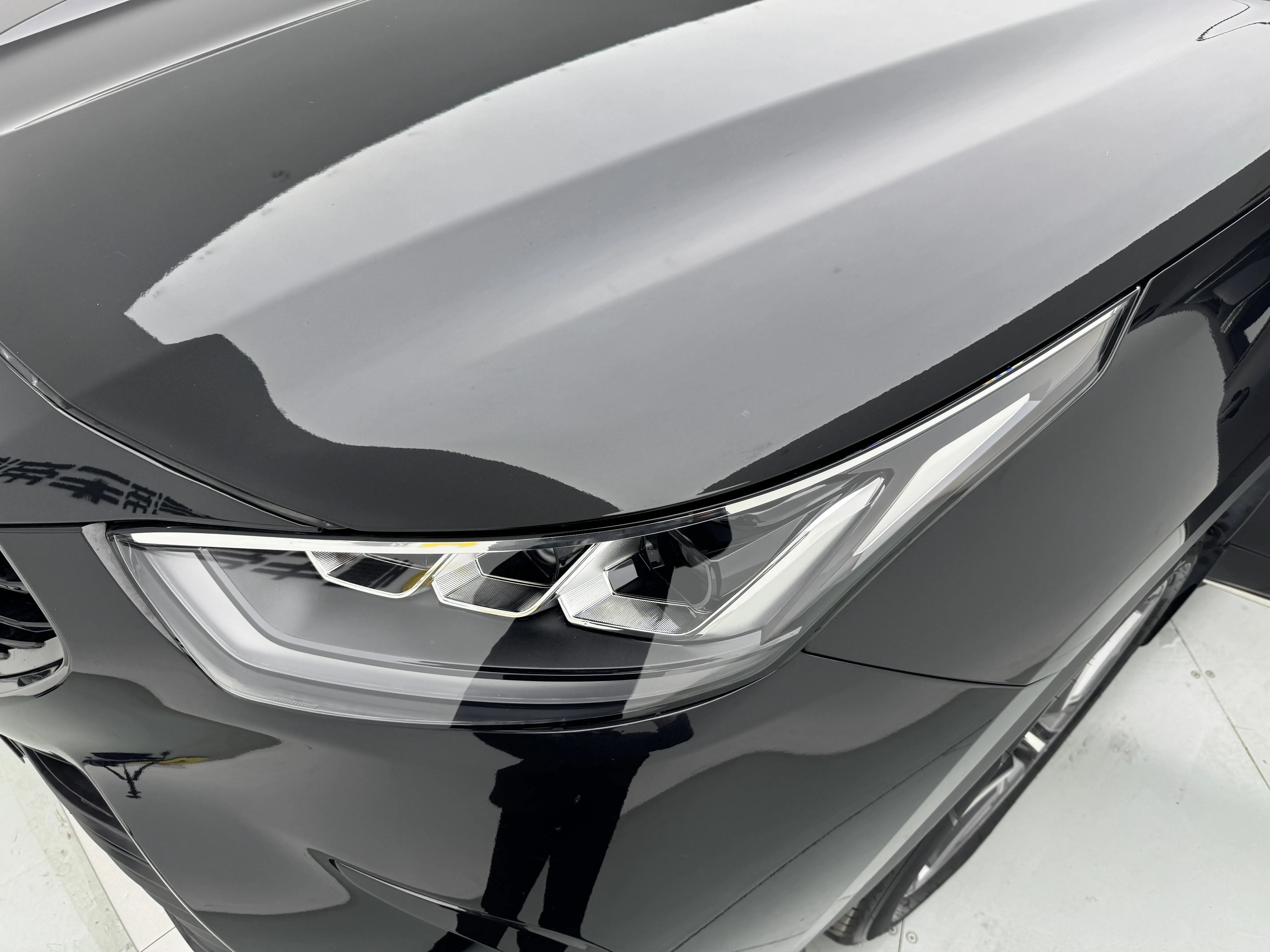 Toyota Crown Kluger