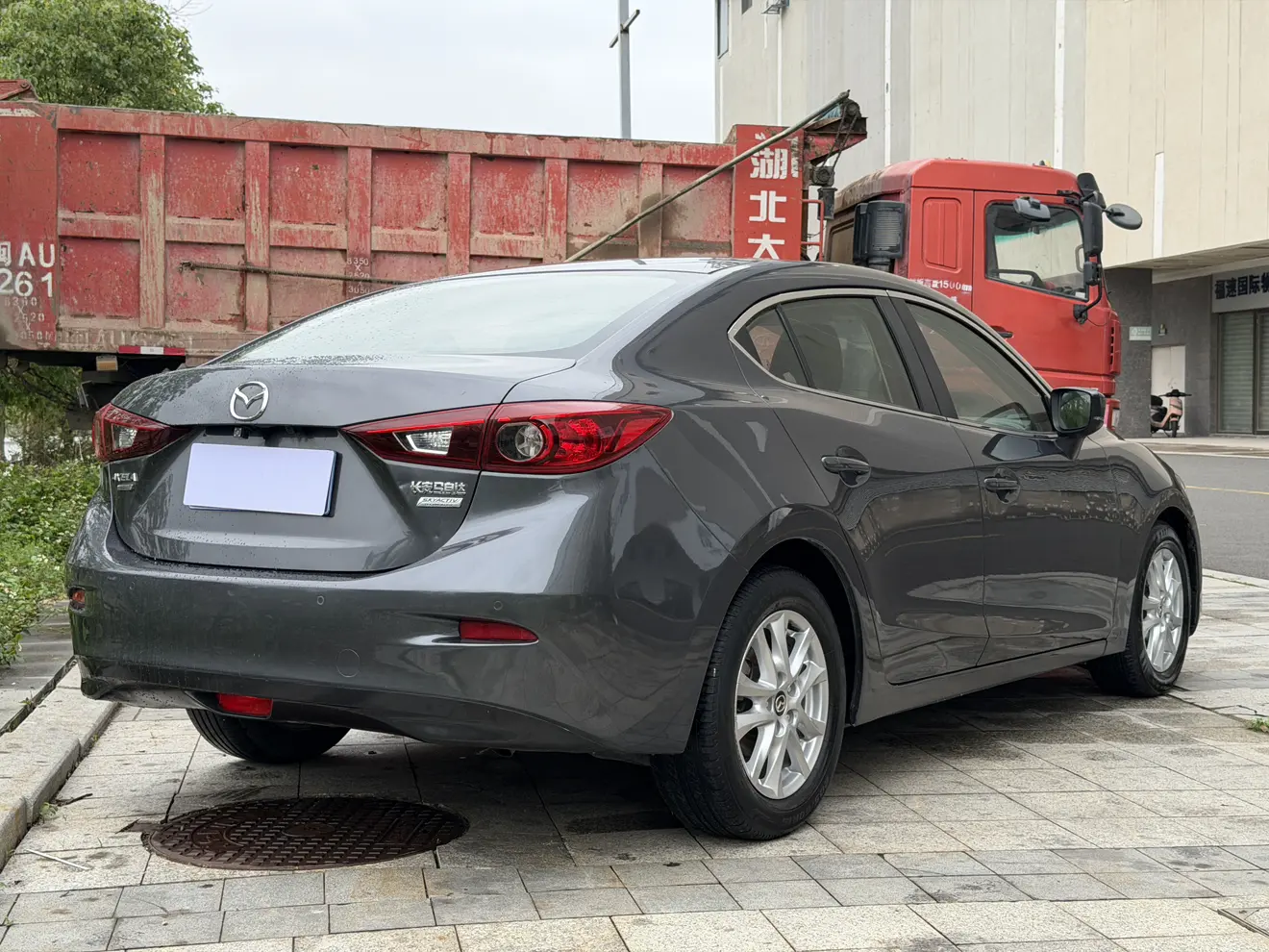 Mazda Axela