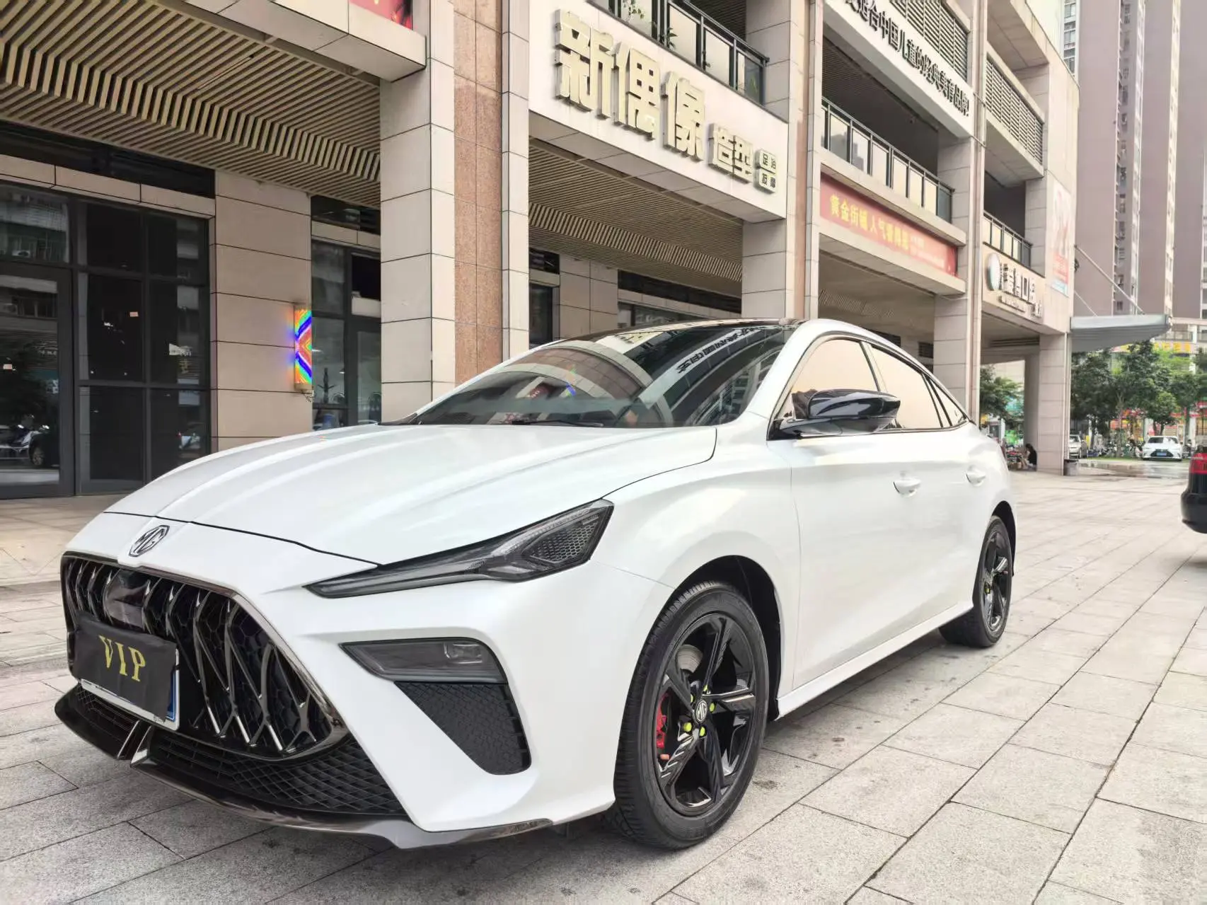 MG 5 Scorpio