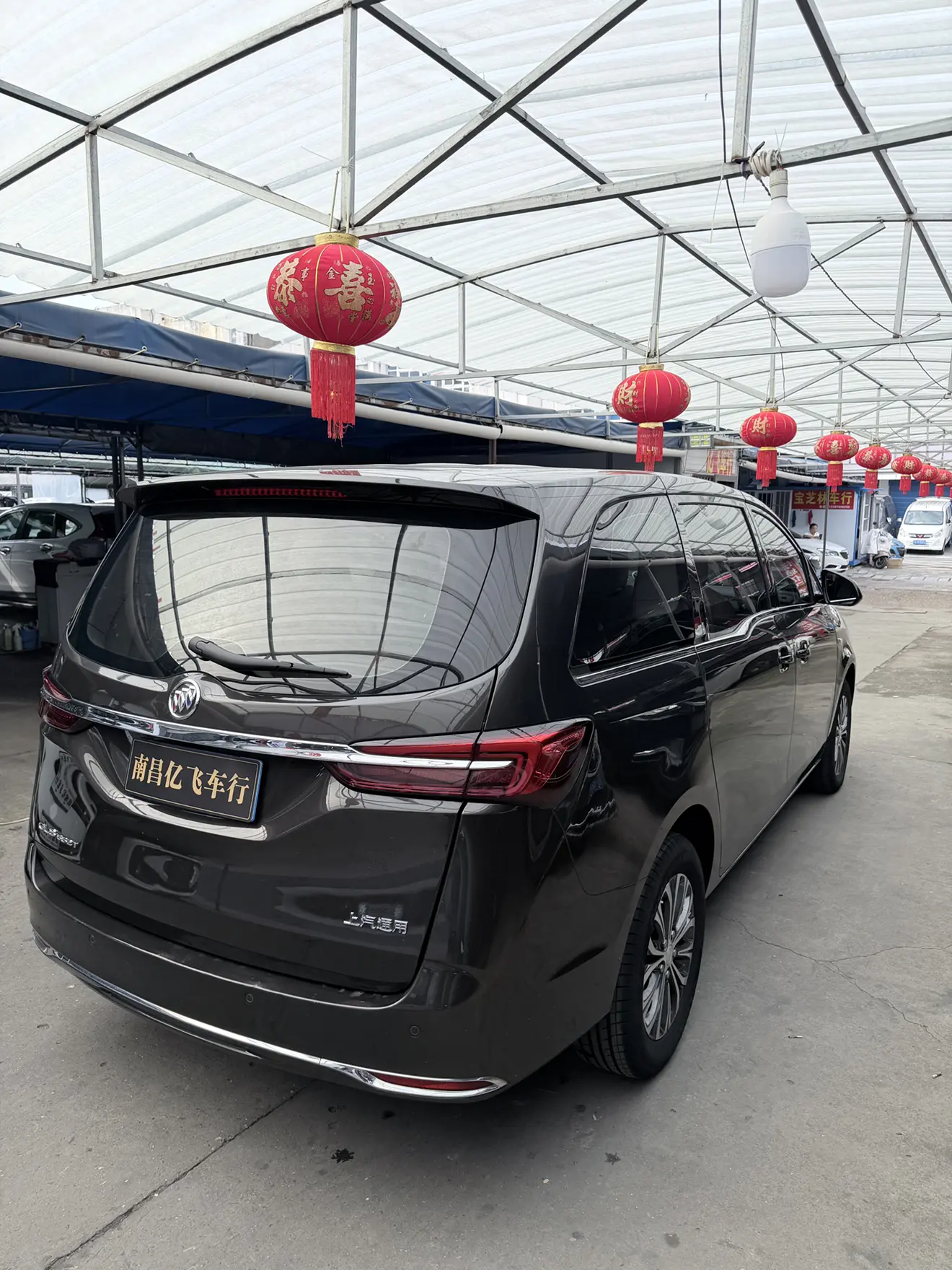 Buick GL8