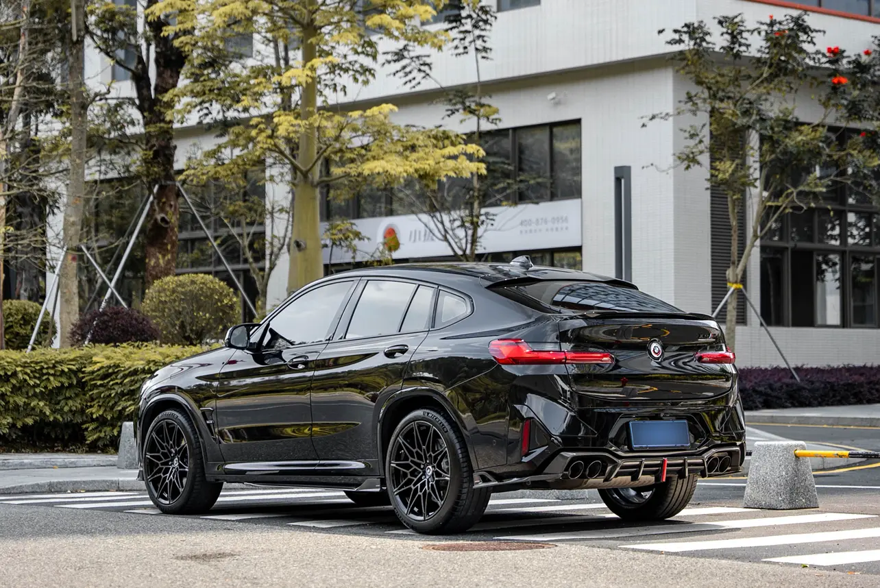 BMW X4 M