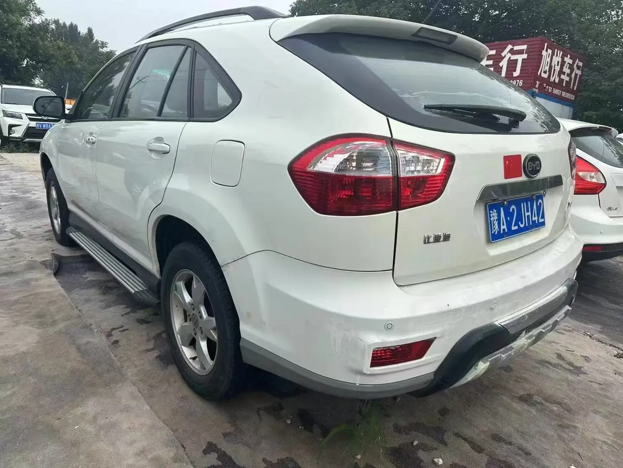 BYD S6
