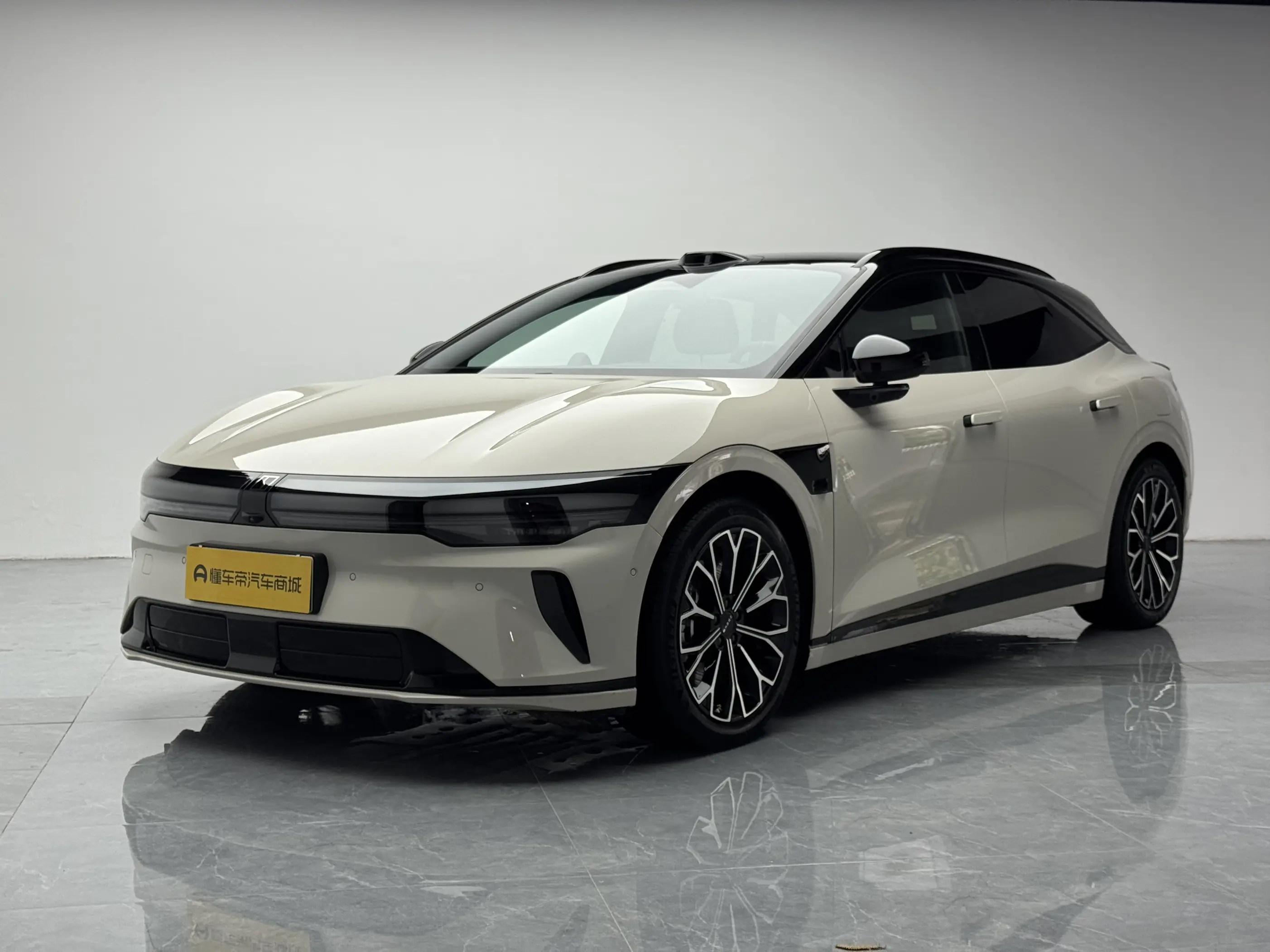 ZEEKR 007GT
