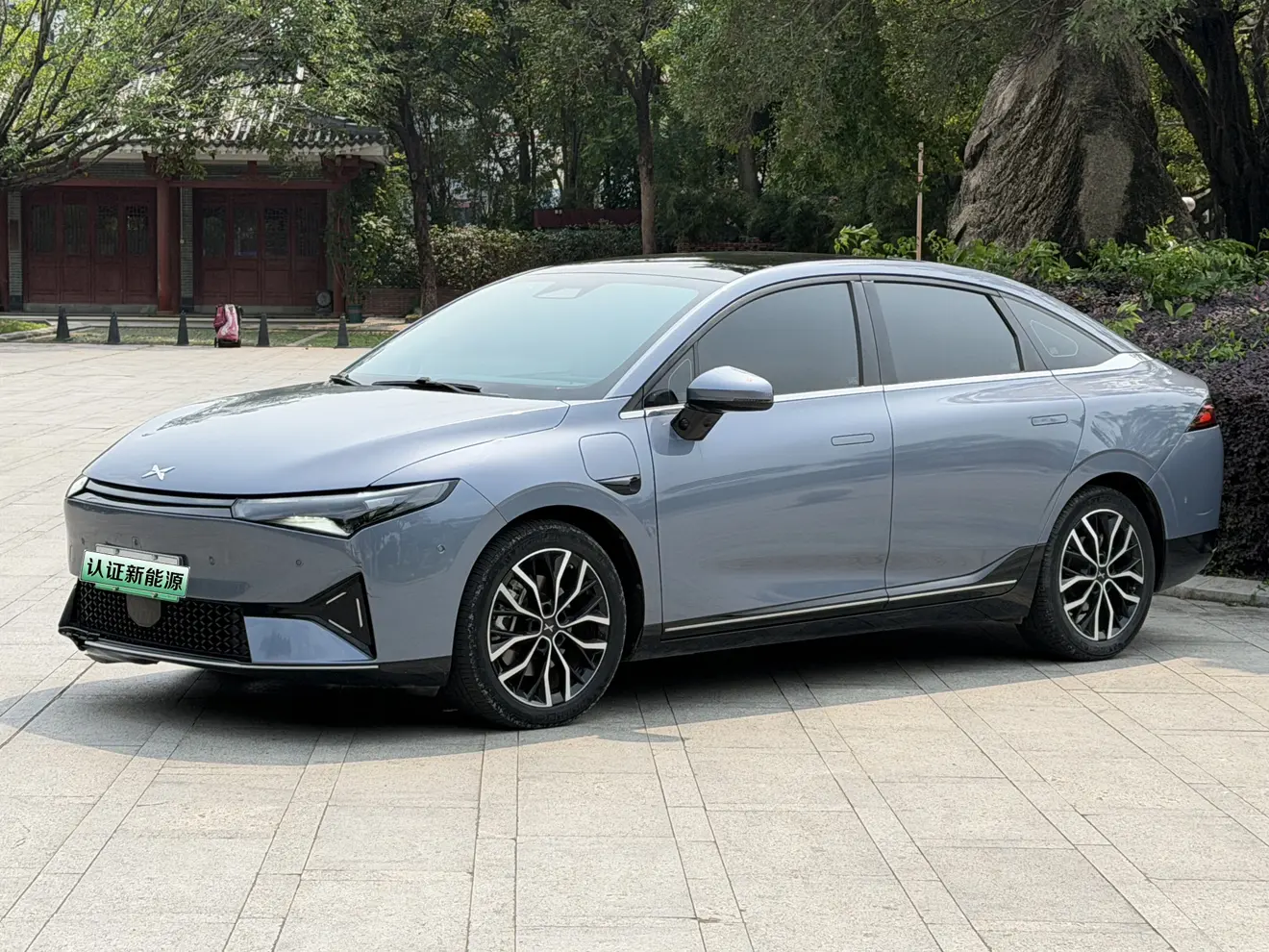 Xpeng P5