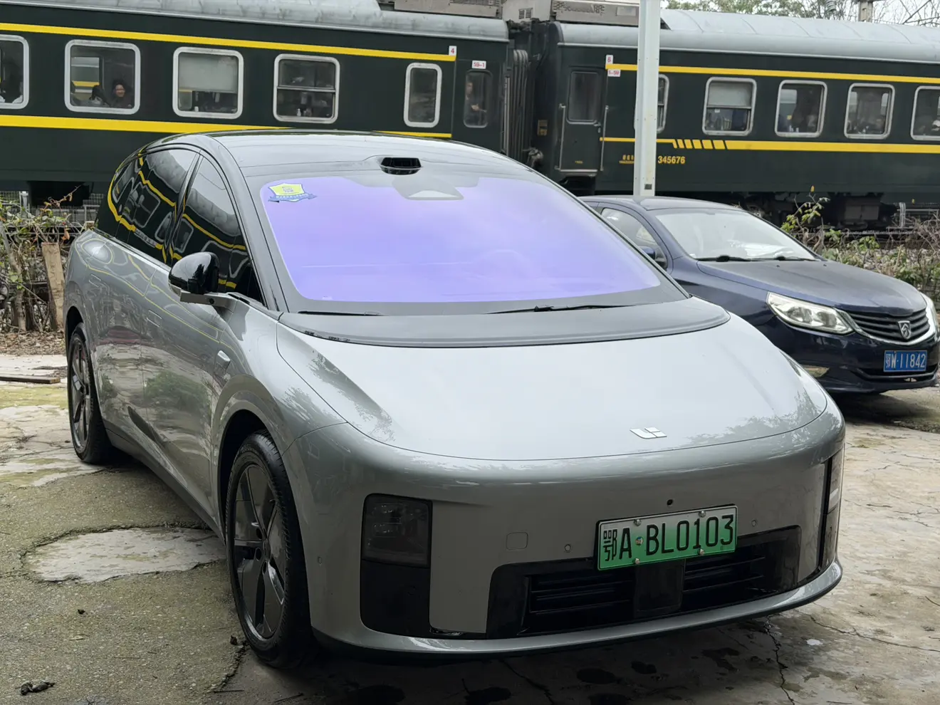 Li Ideal i8