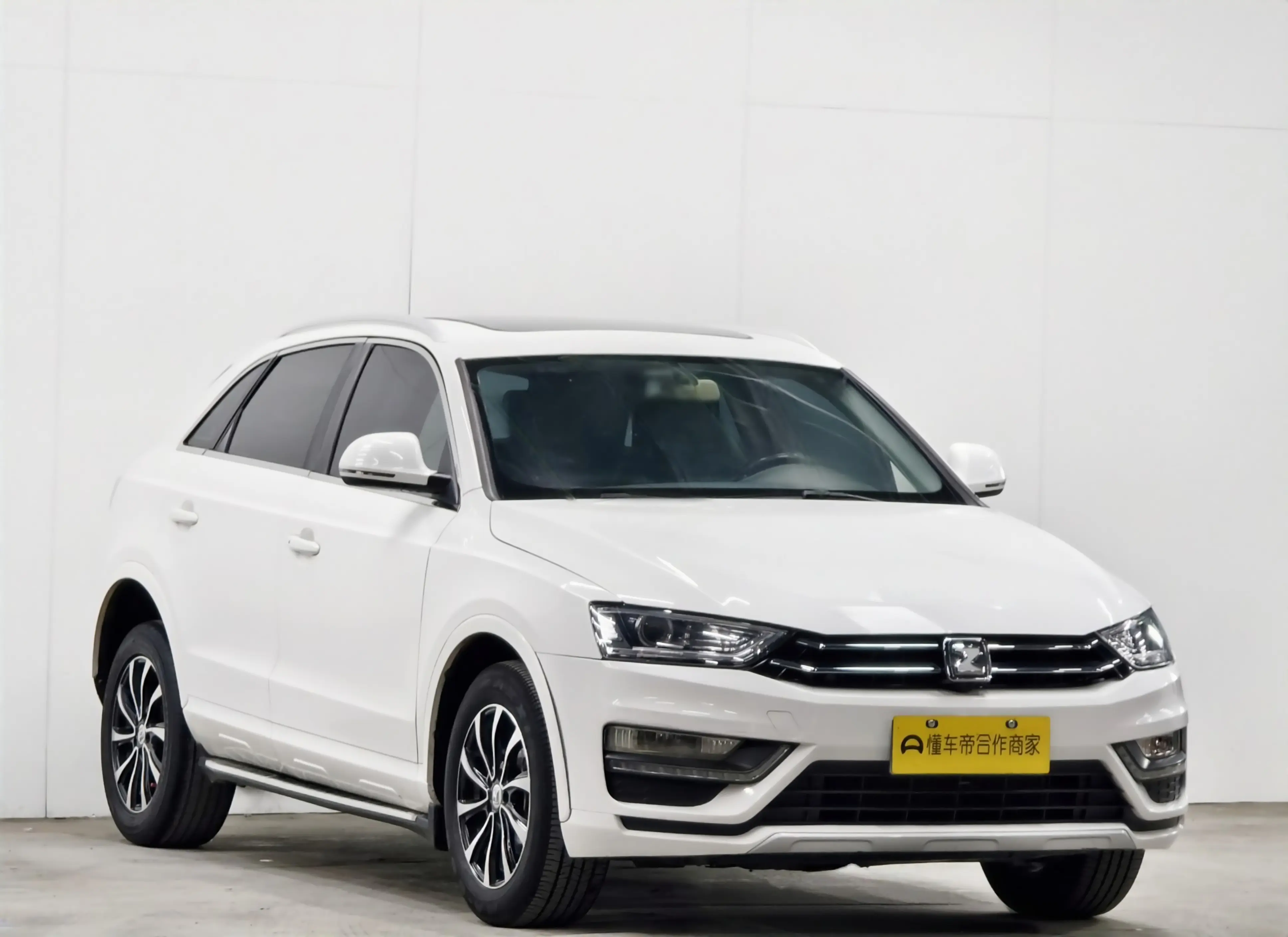 Zotye SR7