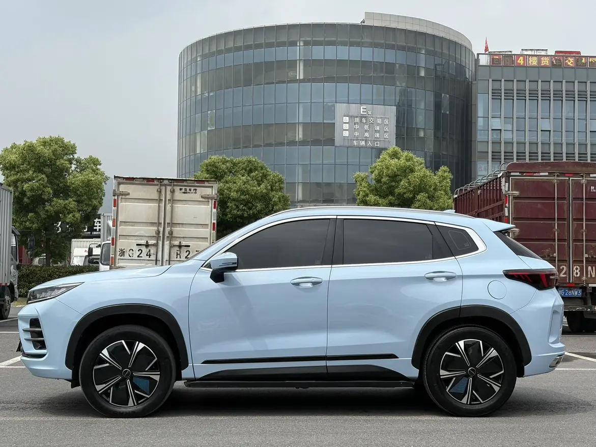Exeed Xingtu Zhuifeng C-DM