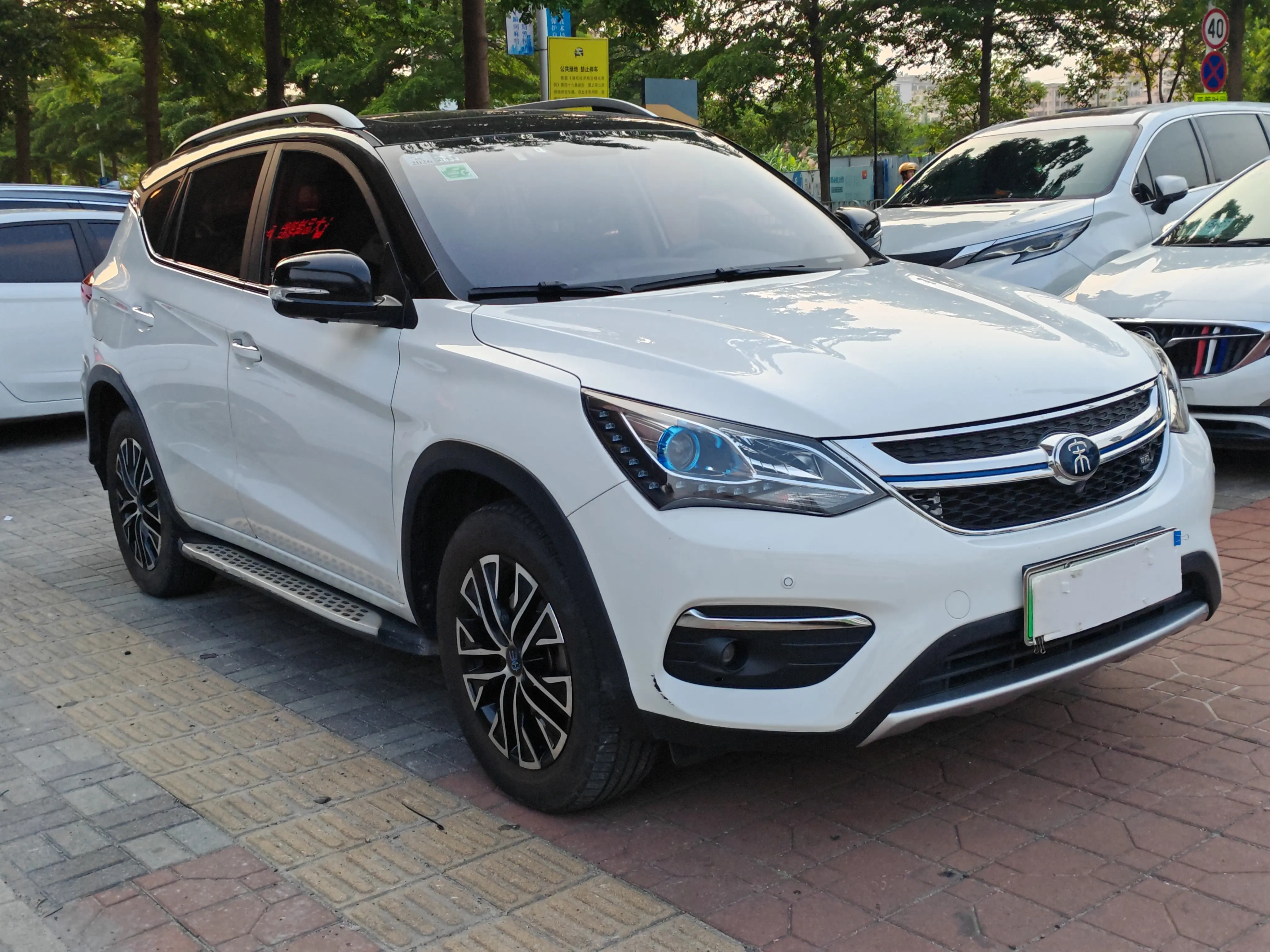 BYD Song DM
