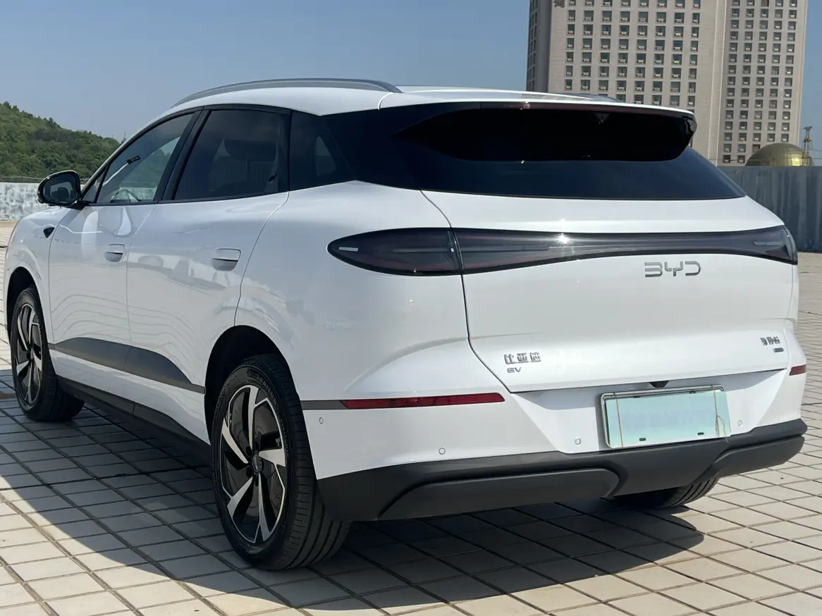 BYD Sea Lion 06EV