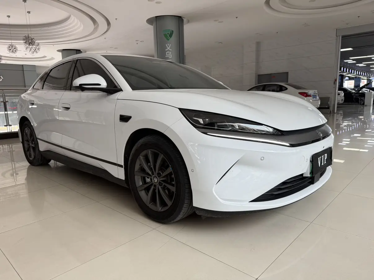 BYD Qin L EV