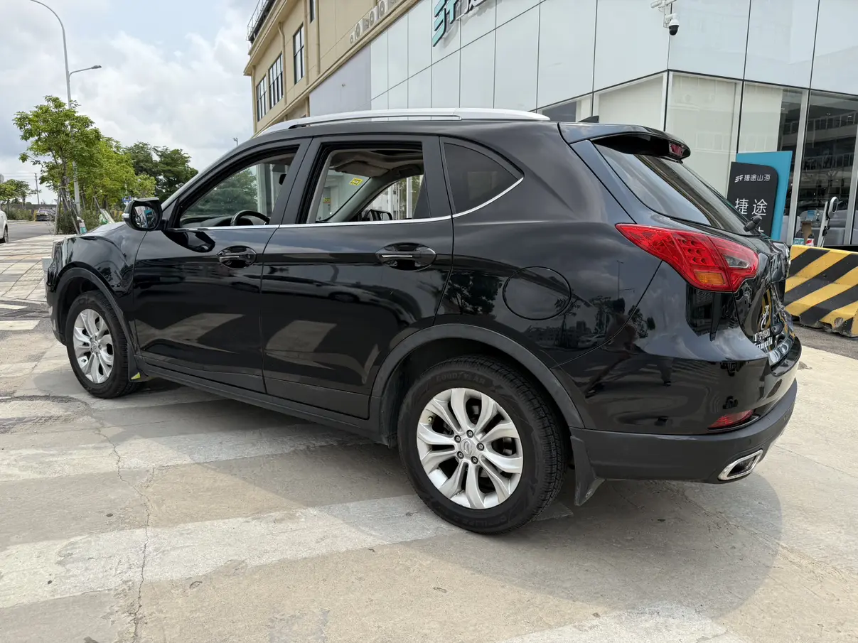 GAC Trumpchi GS5 Super