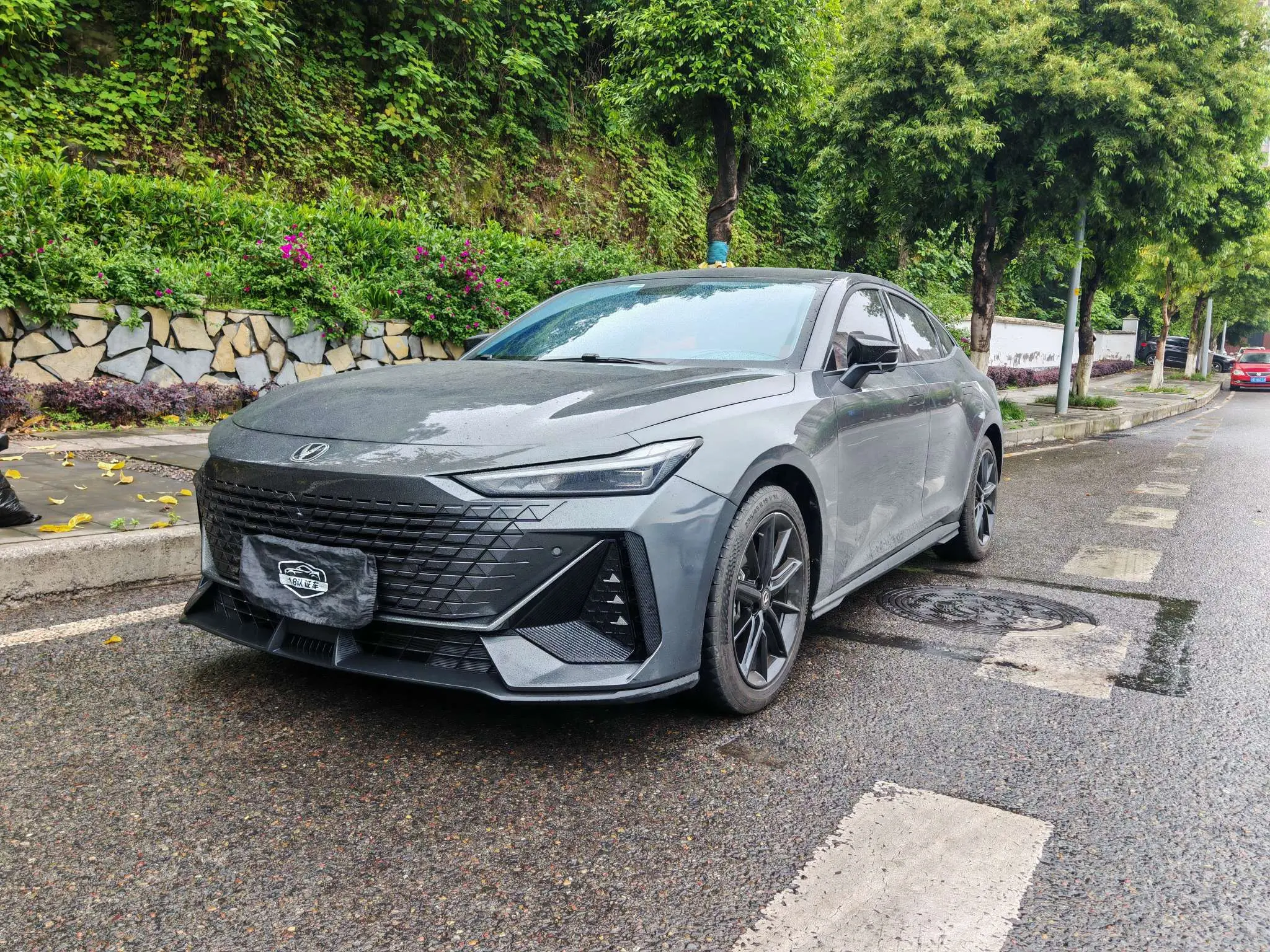 Changan UNI-V