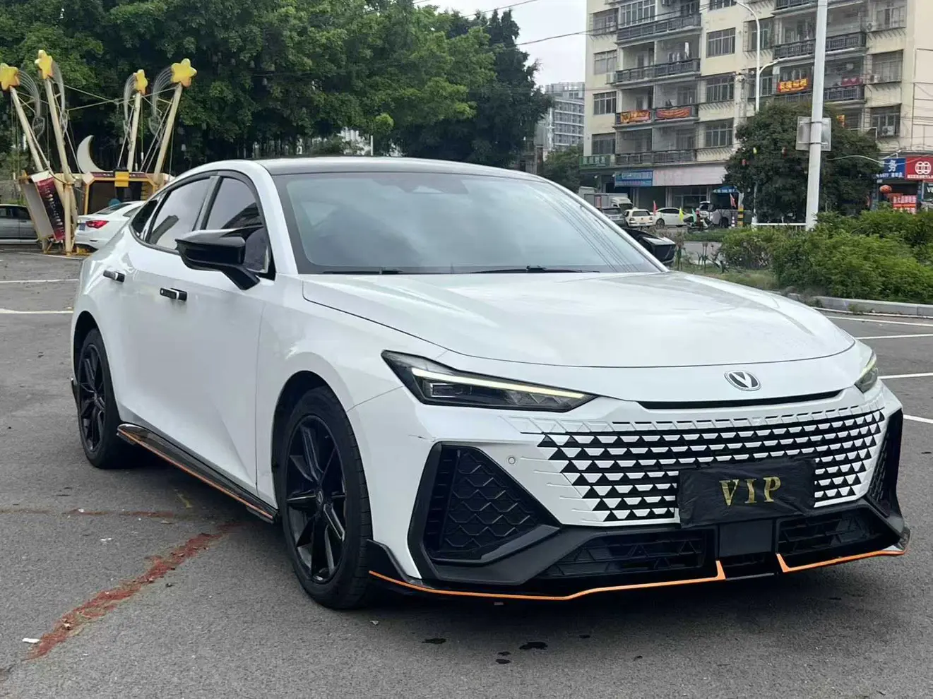 Changan UNI-V
