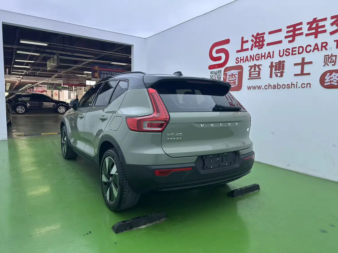 Volvo XC40 EV
