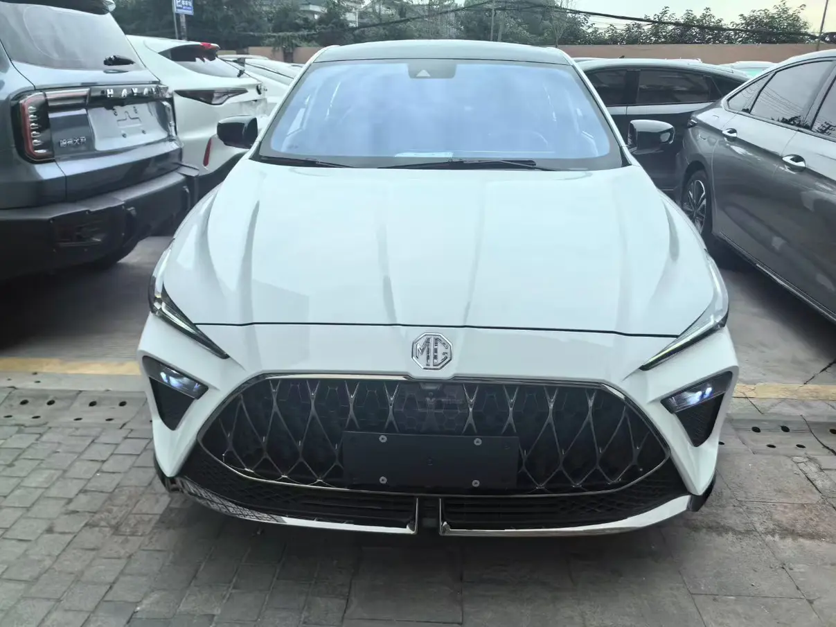 MG 5 Scorpio
