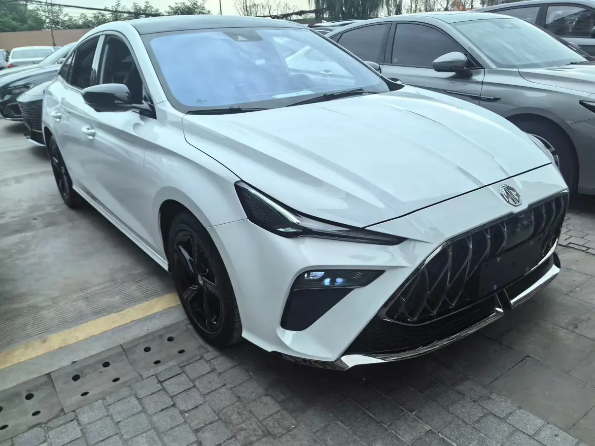 MG 5 Scorpio