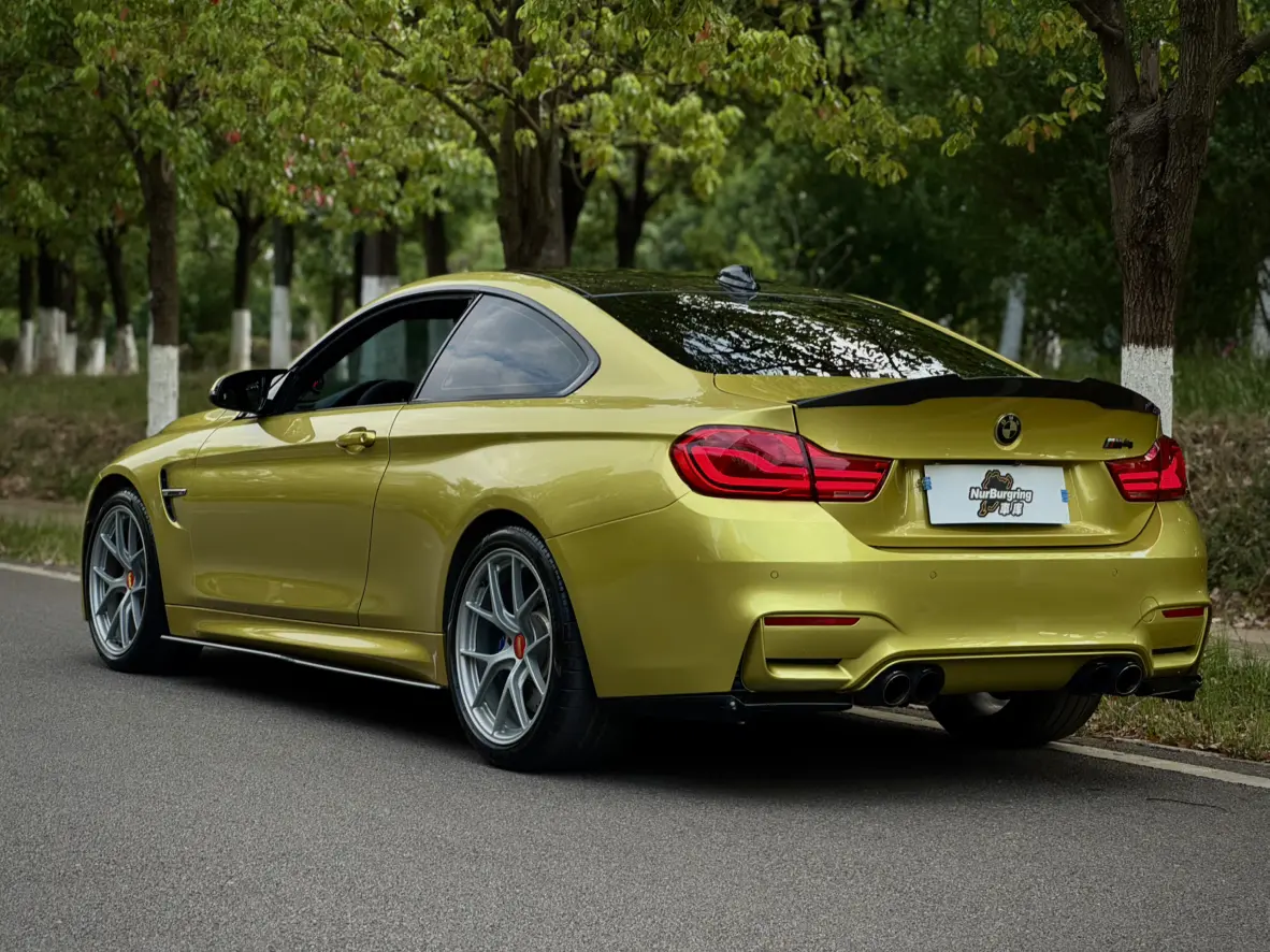 BMW M4