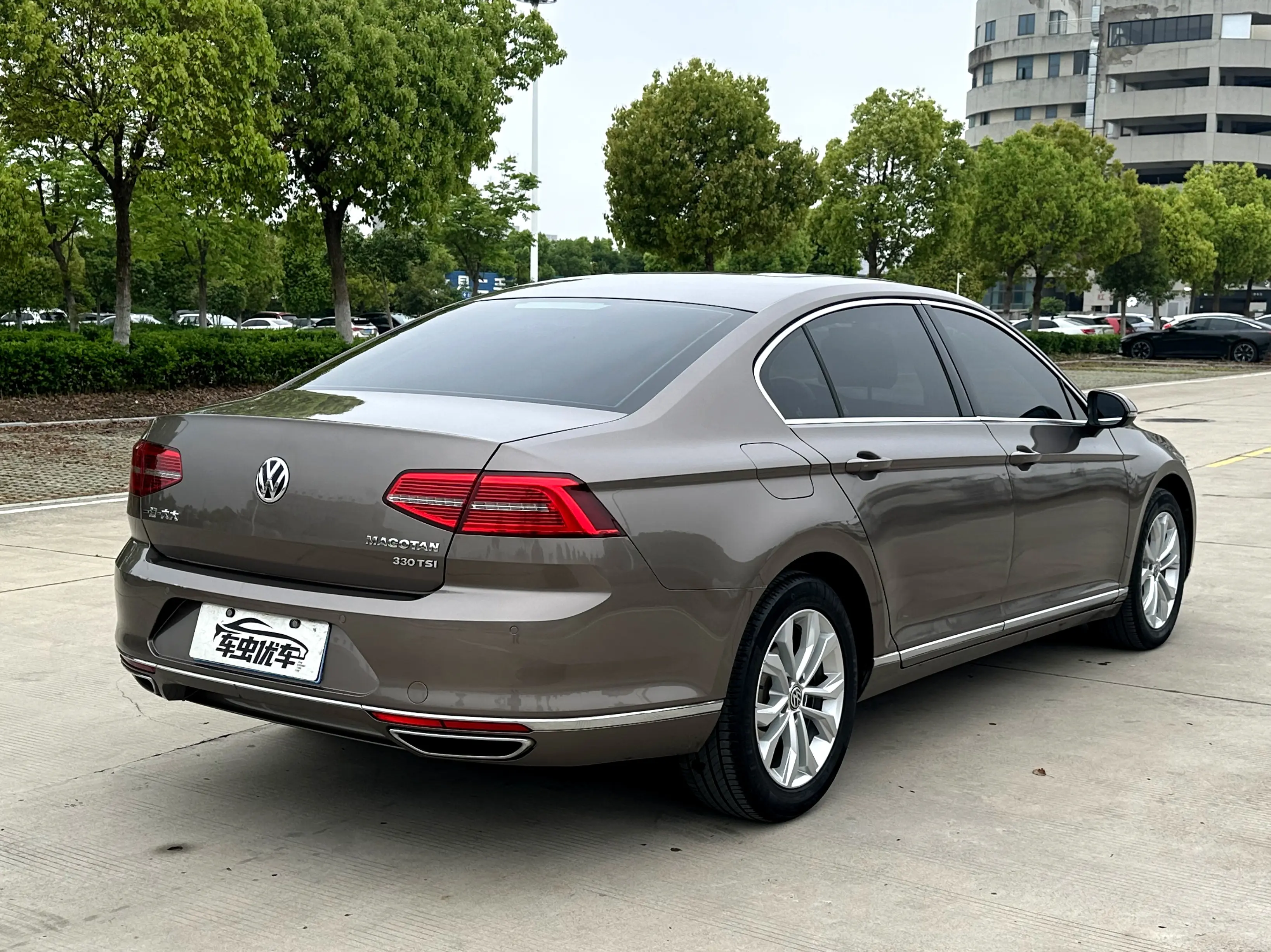 Volkswagen Magotan