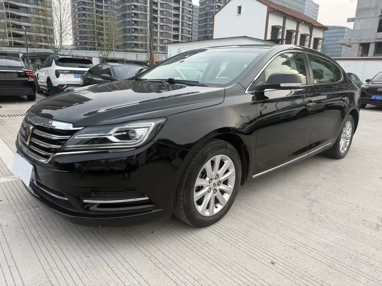 Roewe 950