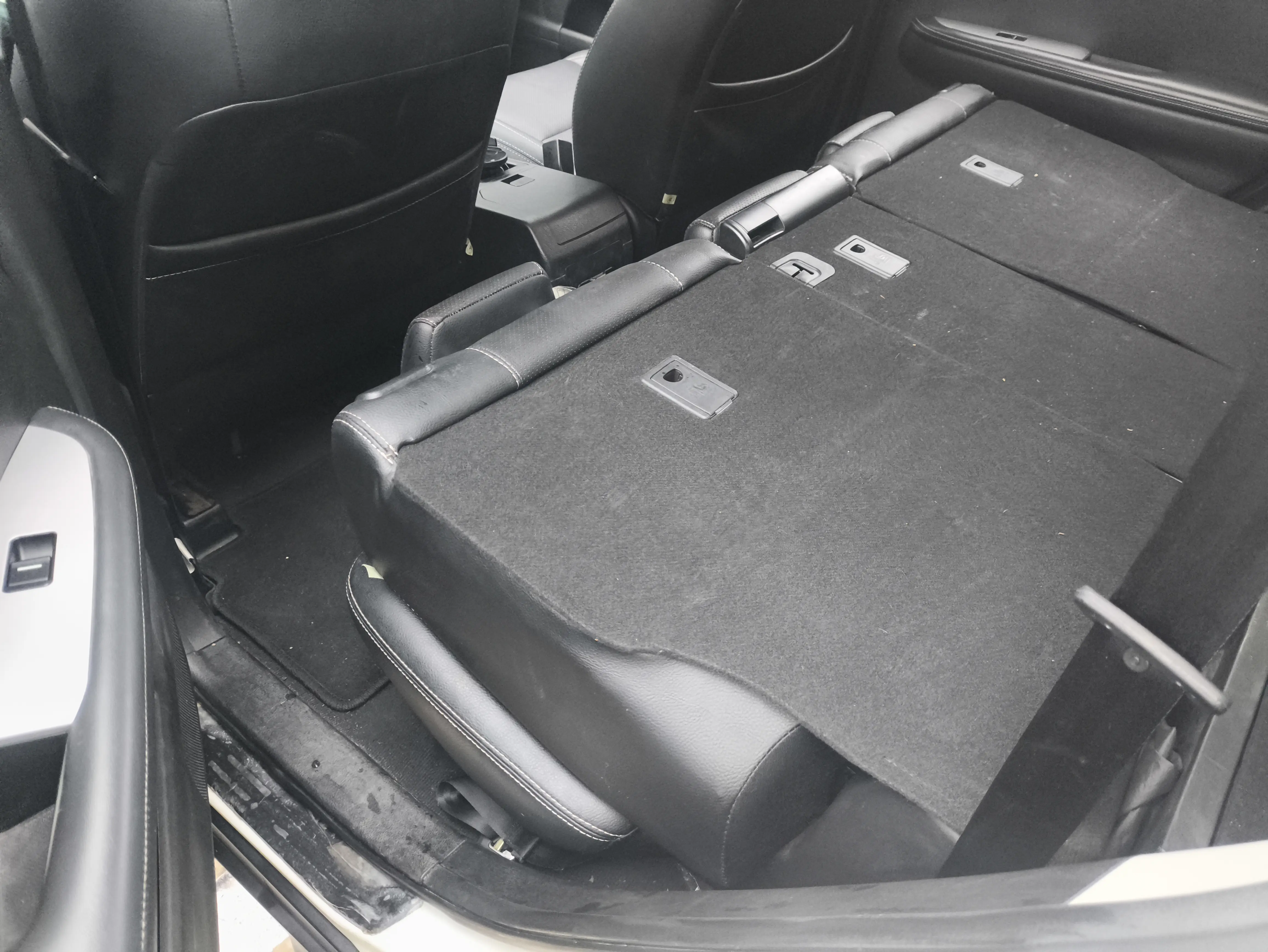 BYD S6