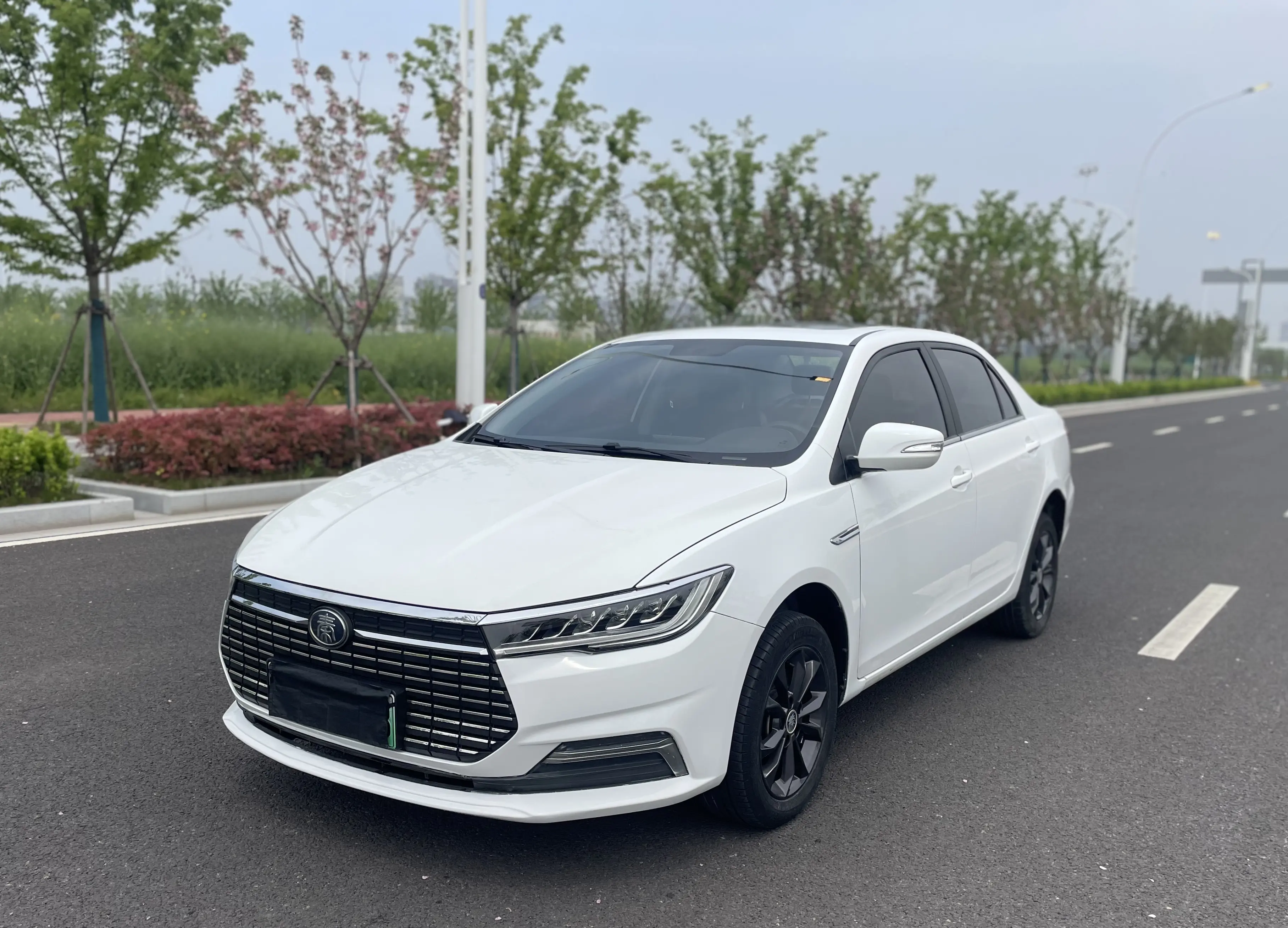 BYD QinEV