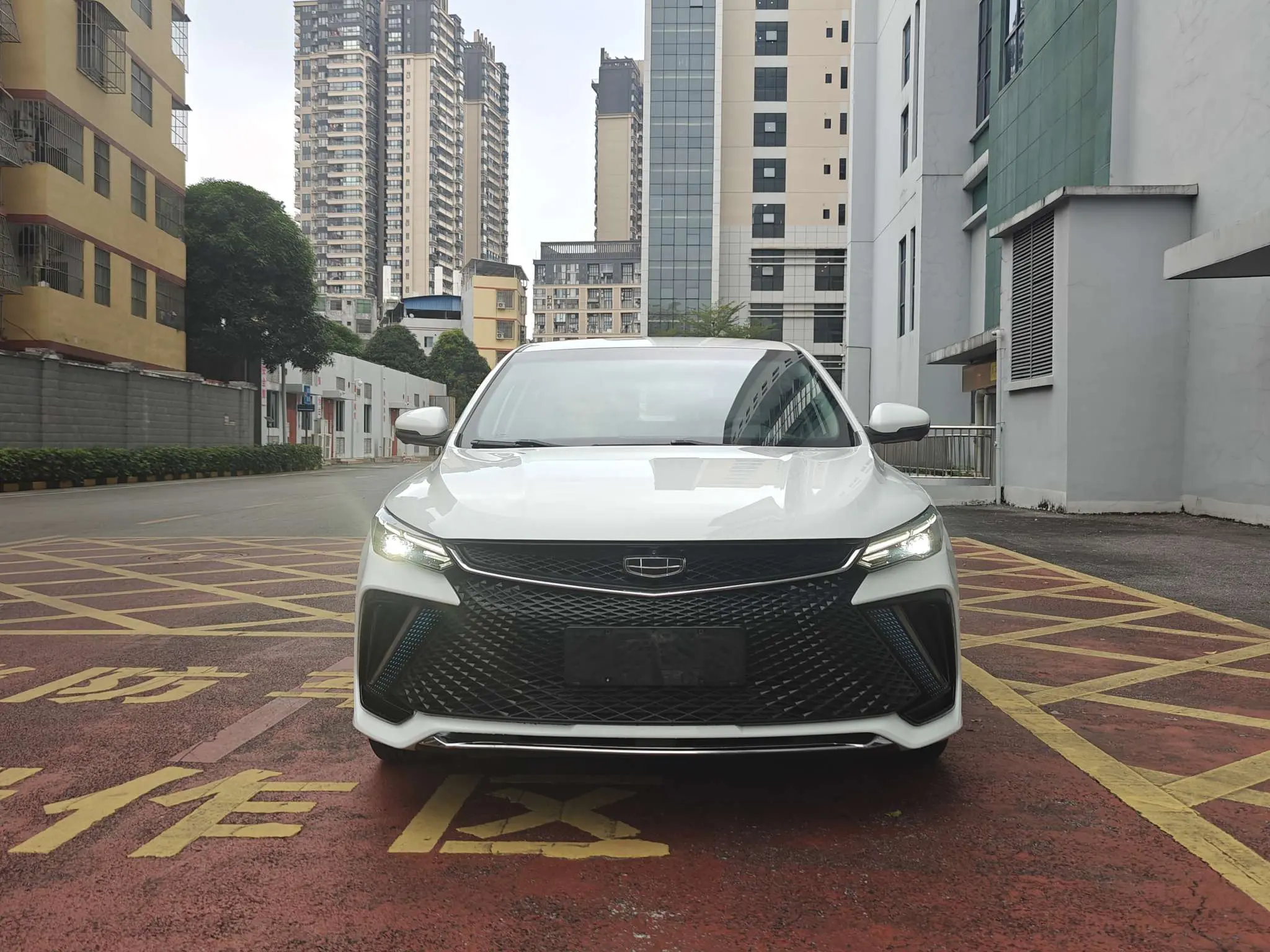 Geely Emgrand L