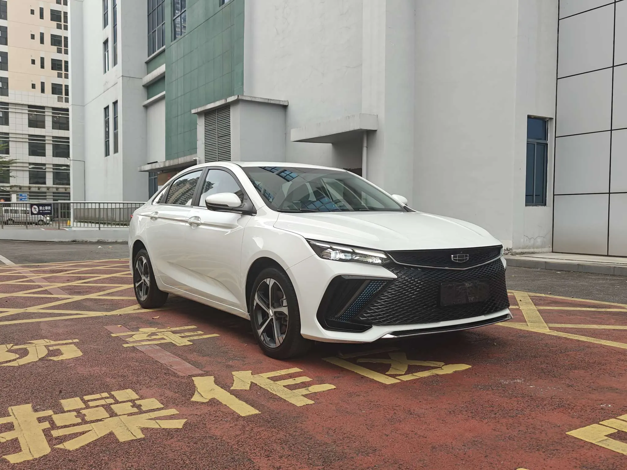 Geely Emgrand L