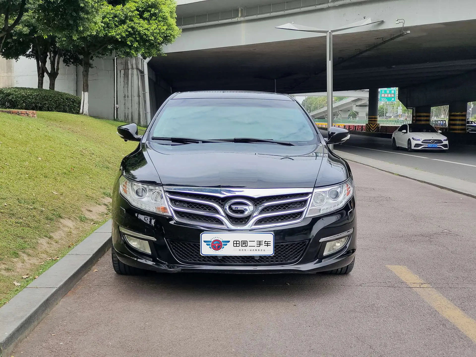GAC Trumpchi GA5