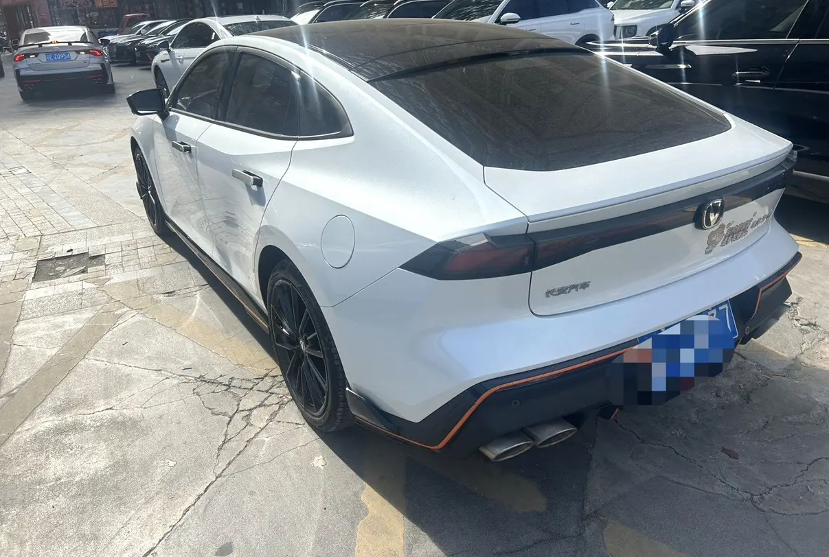 Changan UNI-V